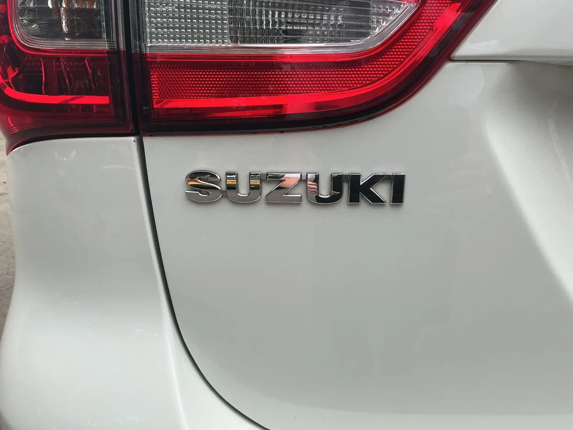 Suzuki SX4 S-Cross Image 10 Suzuki SX4 S-Cross Image 10
