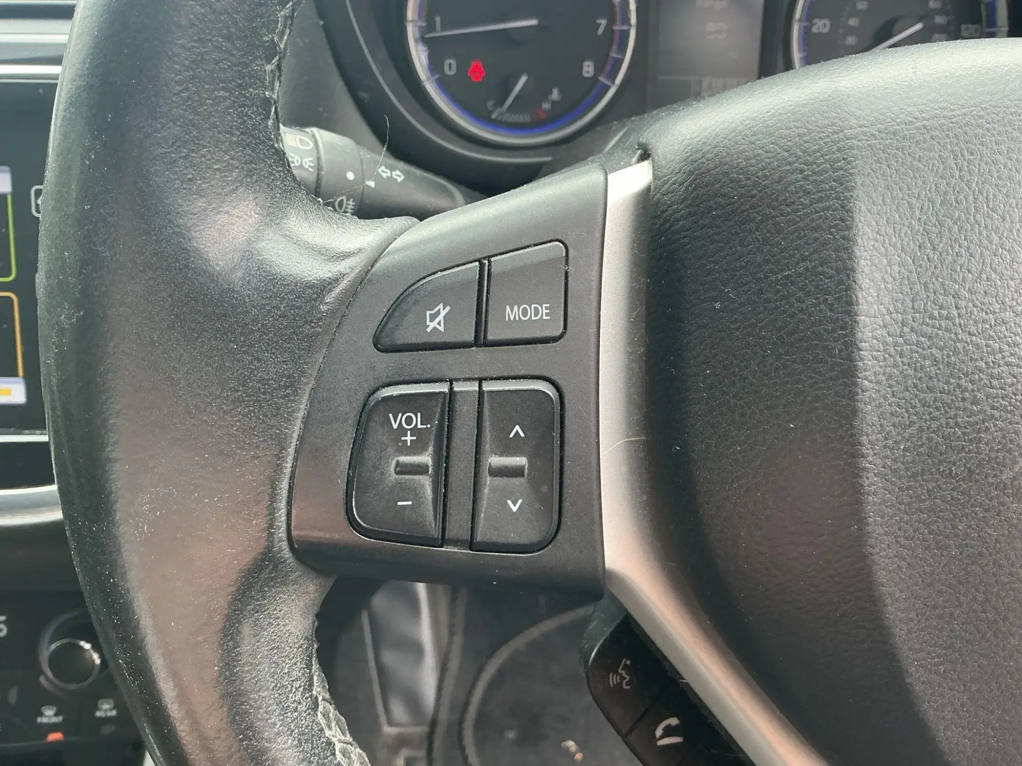 Suzuki SX4 S-Cross Image 28 Suzuki SX4 S-Cross Image 28
