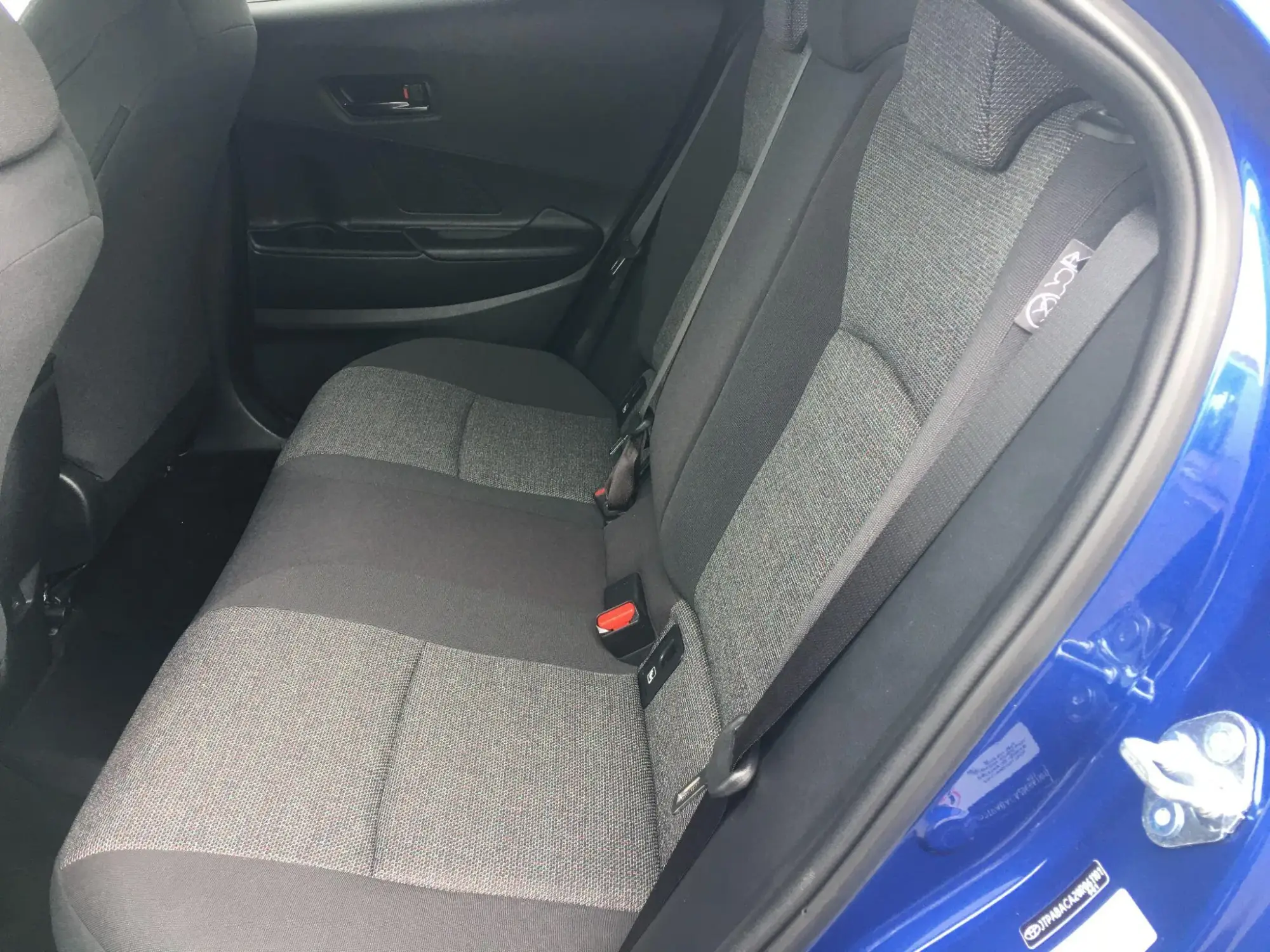 Toyota C-HR Plug-in Hybrid Image 18 Toyota C-HR Plug-in Hybrid Image 18