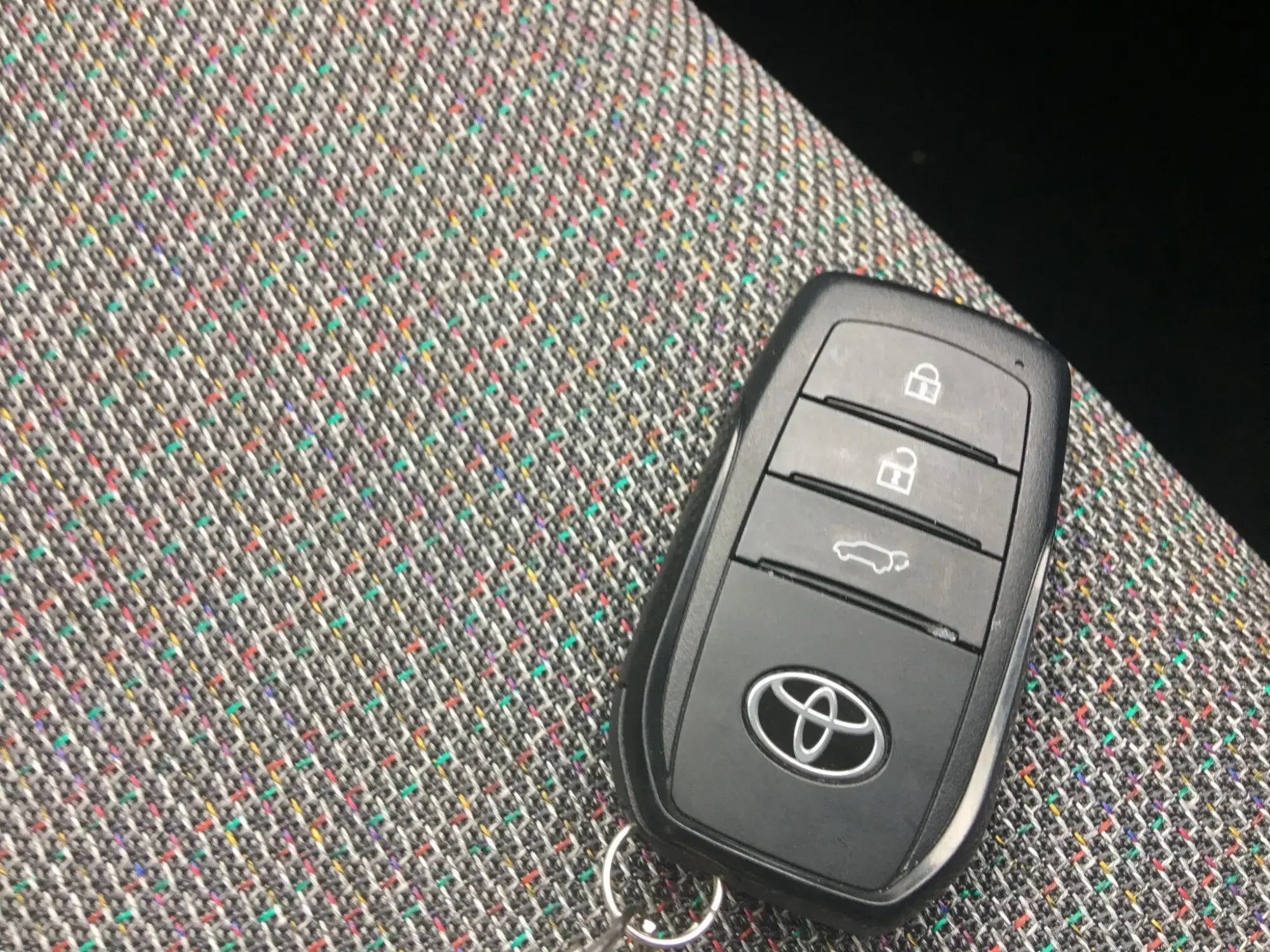 Toyota C-HR Plug-in Hybrid Image 19 Toyota C-HR Plug-in Hybrid Image 19