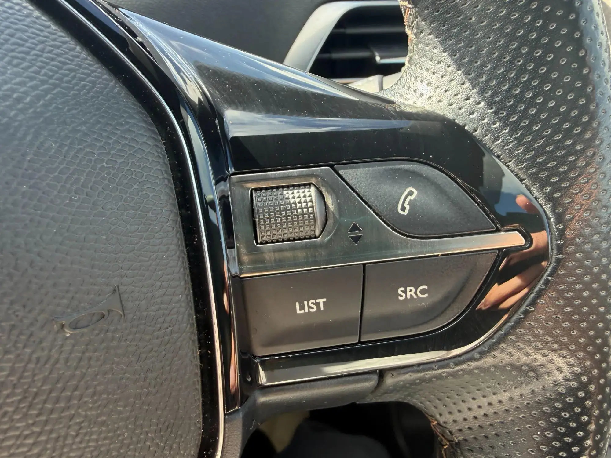 Peugeot 3008 Image 17