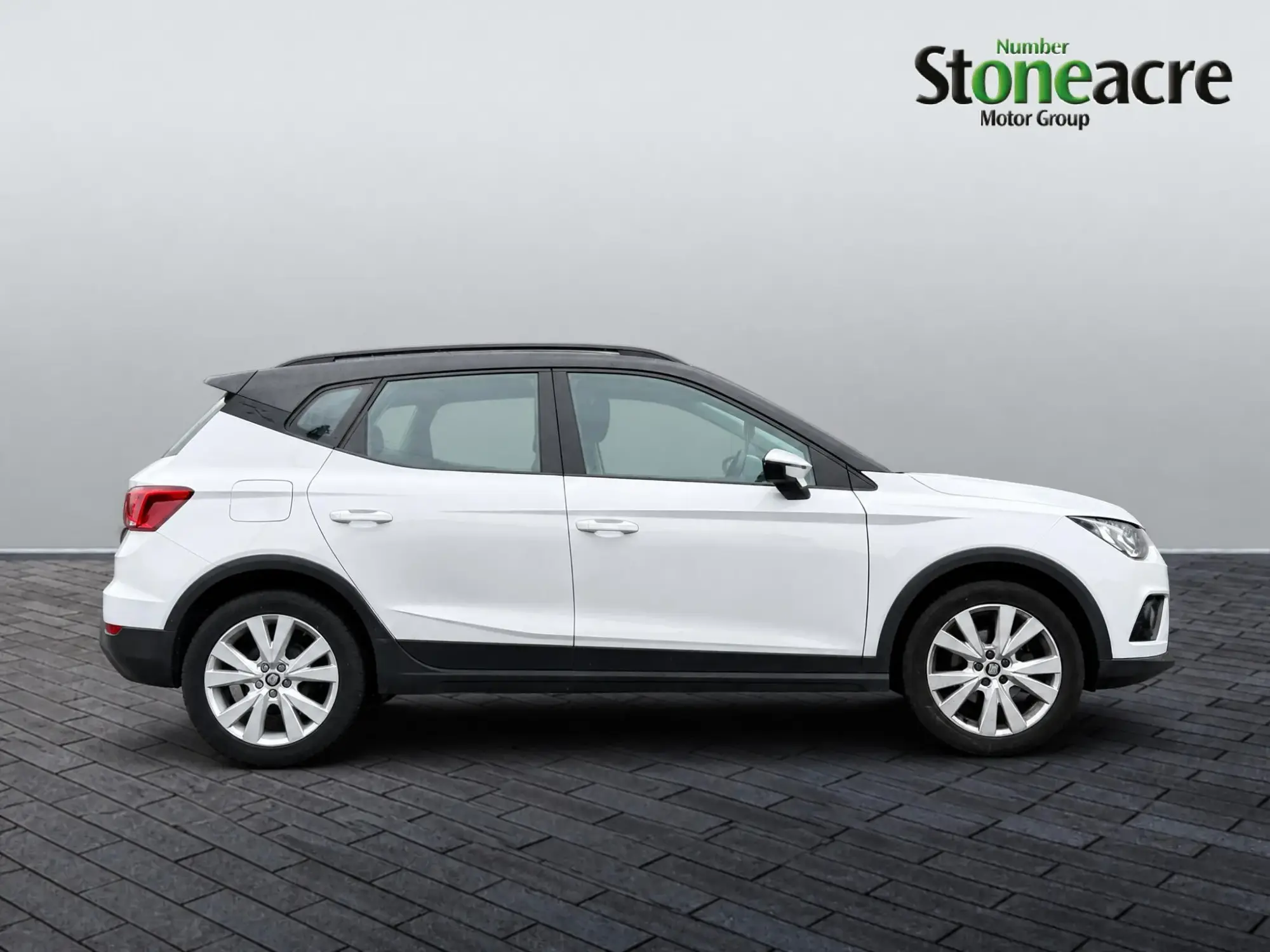 SEAT Arona Image 2