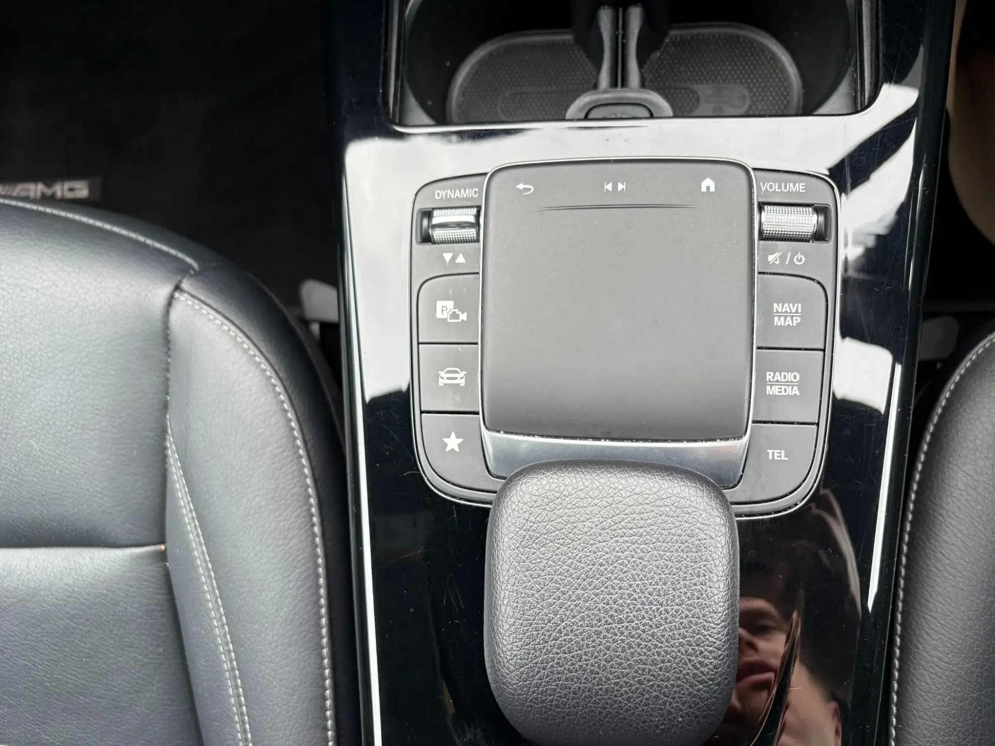 Mercedes-Benz CLA Image 18