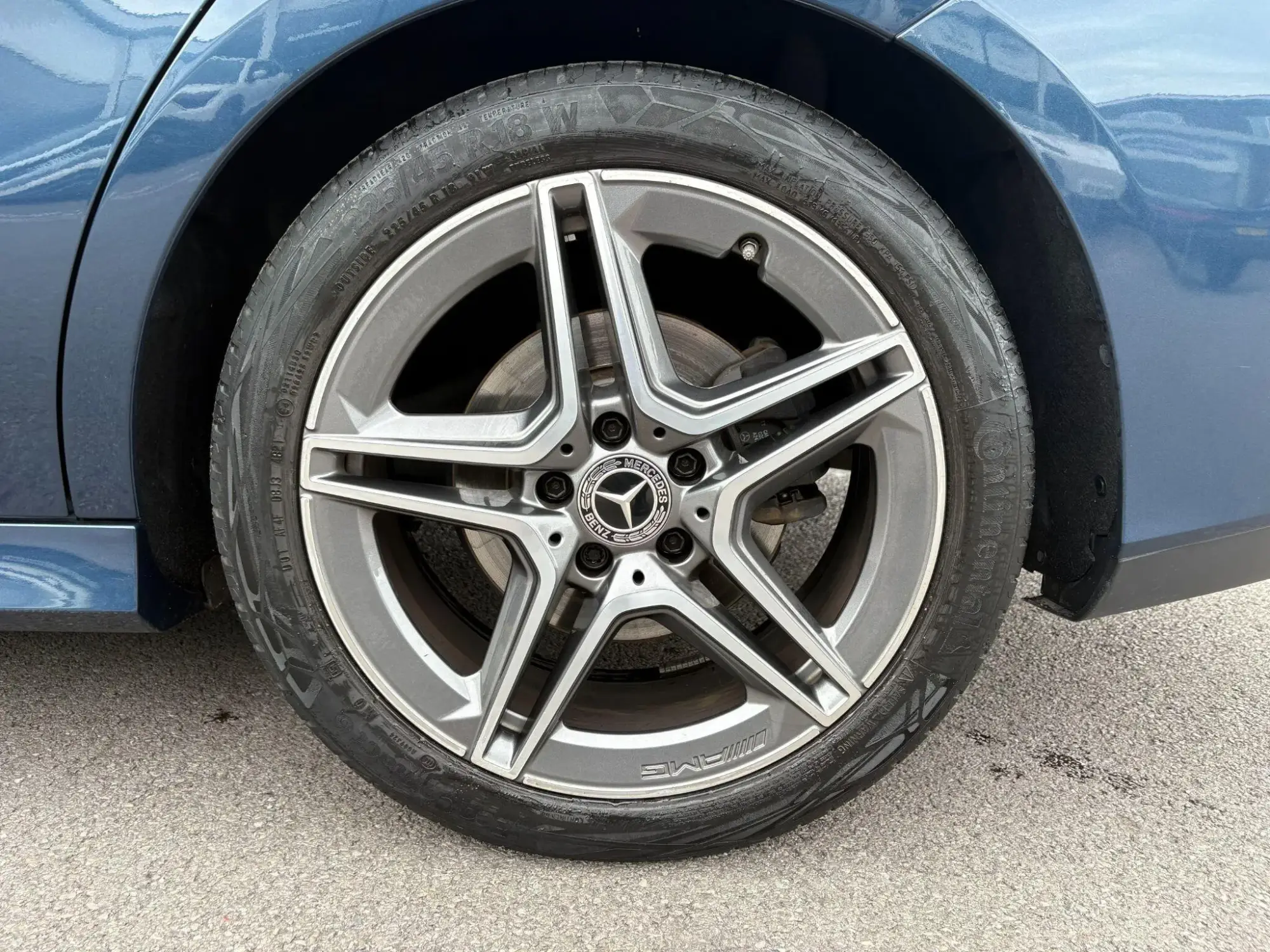 Mercedes-Benz CLA Image 23