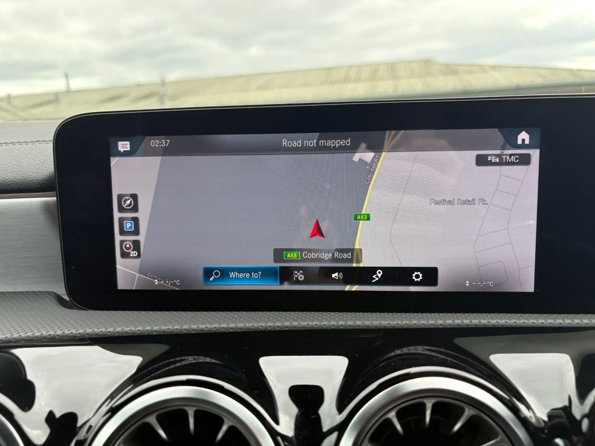 Mercedes-Benz CLA Image 28