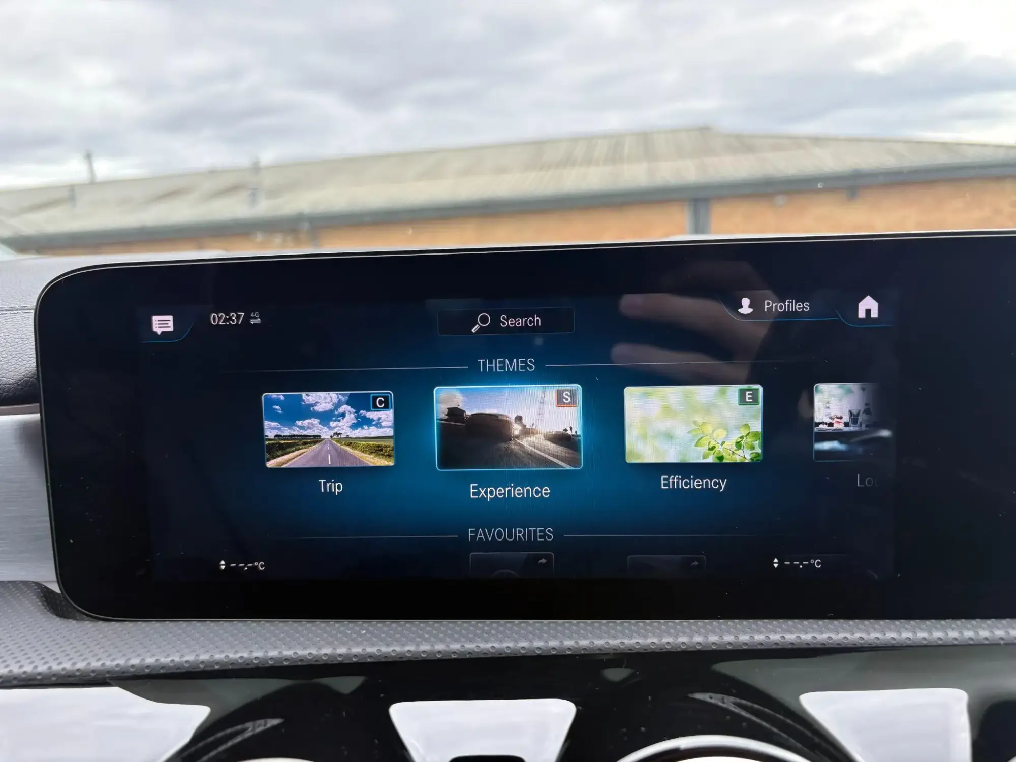 Mercedes-Benz CLA Image 29