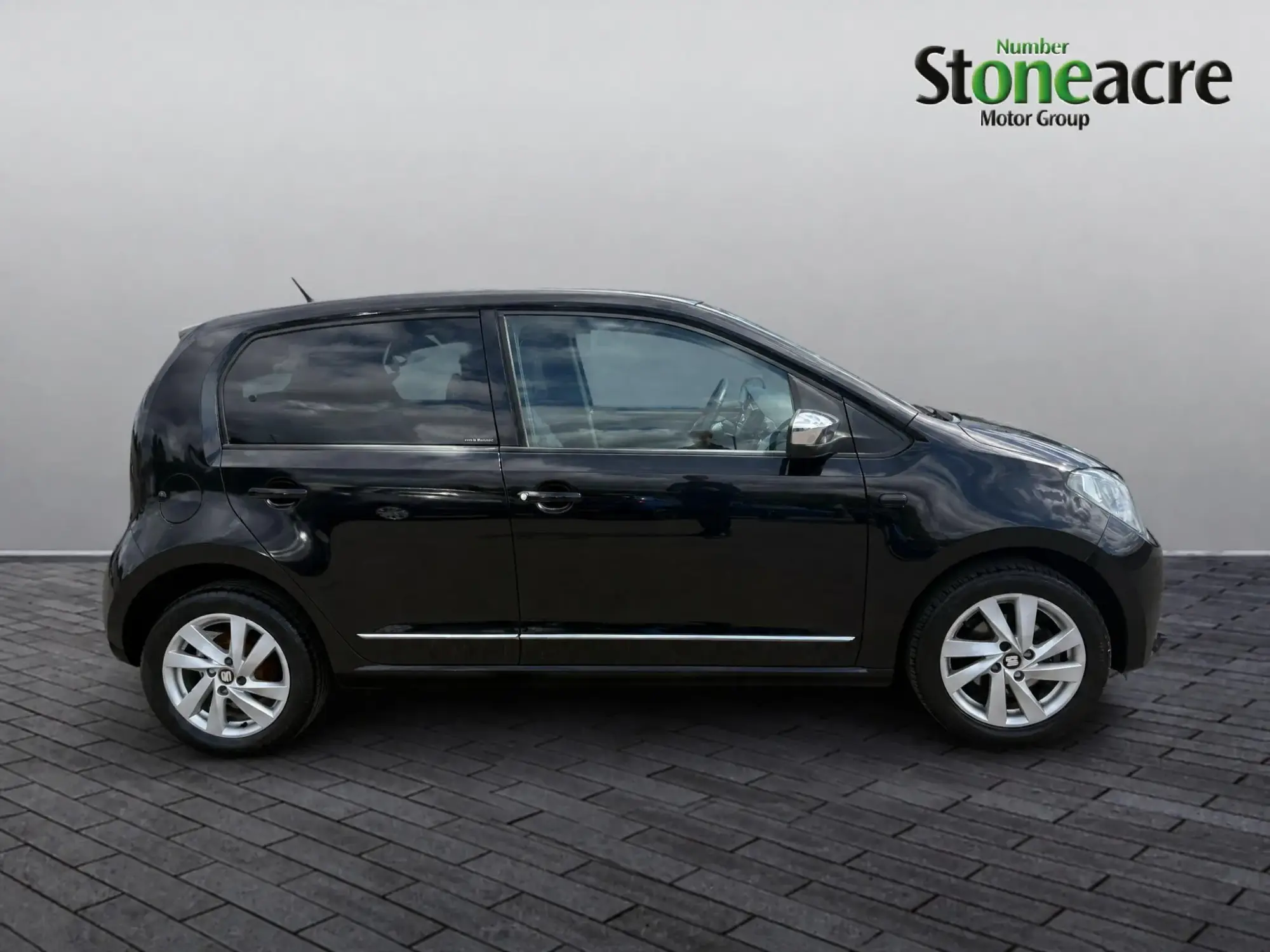 SEAT Mii 1.0 12v by MANGO Euro 6 5dr FN16HFG Image 2 SEAT Mii 1.0 12v by MANGO Euro 6 5dr FN16HFG Image 2