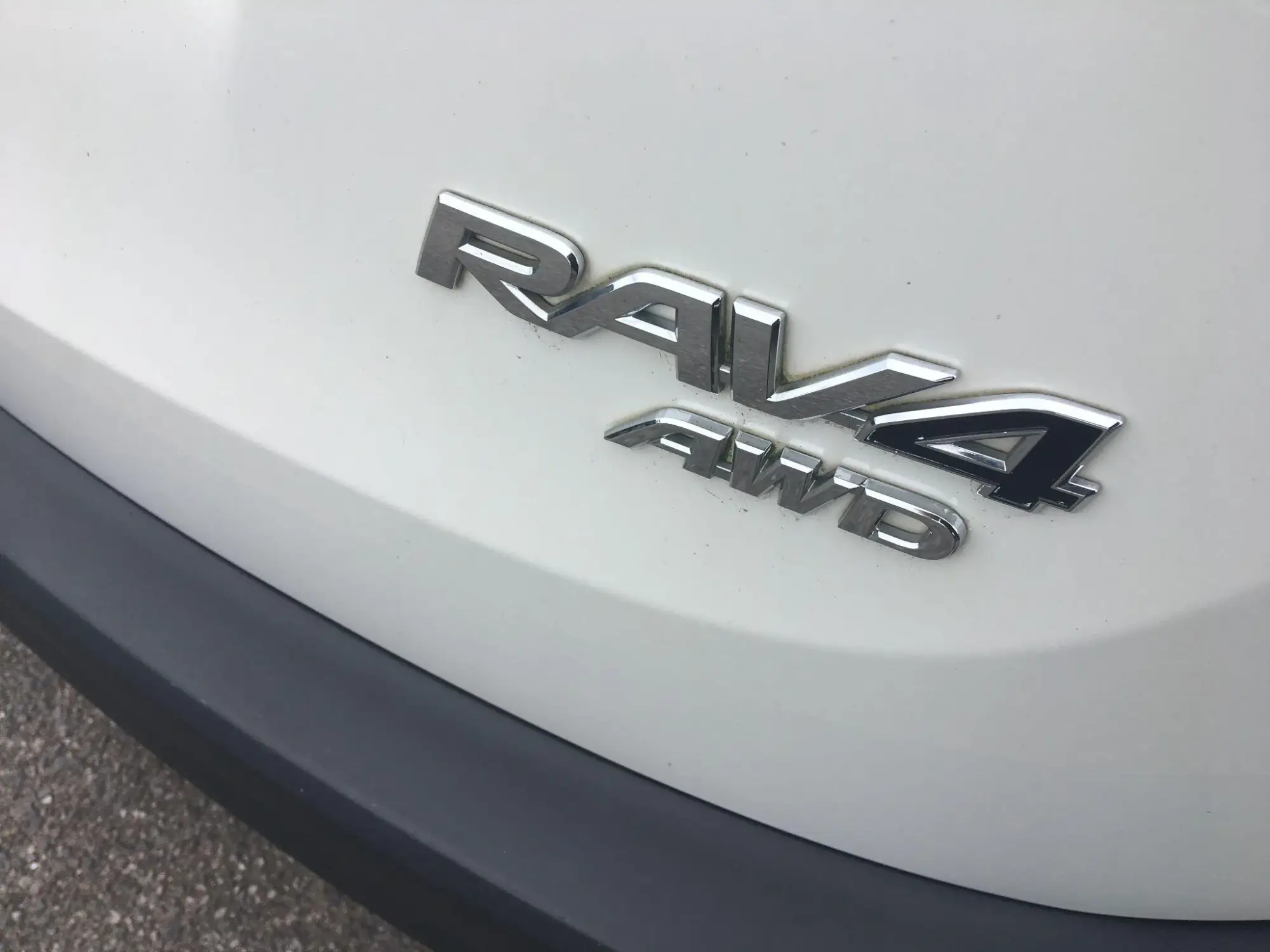 Toyota RAV4 Self-Charging Hybrid Image 15 Toyota RAV4 Self-Charging Hybrid Image 15