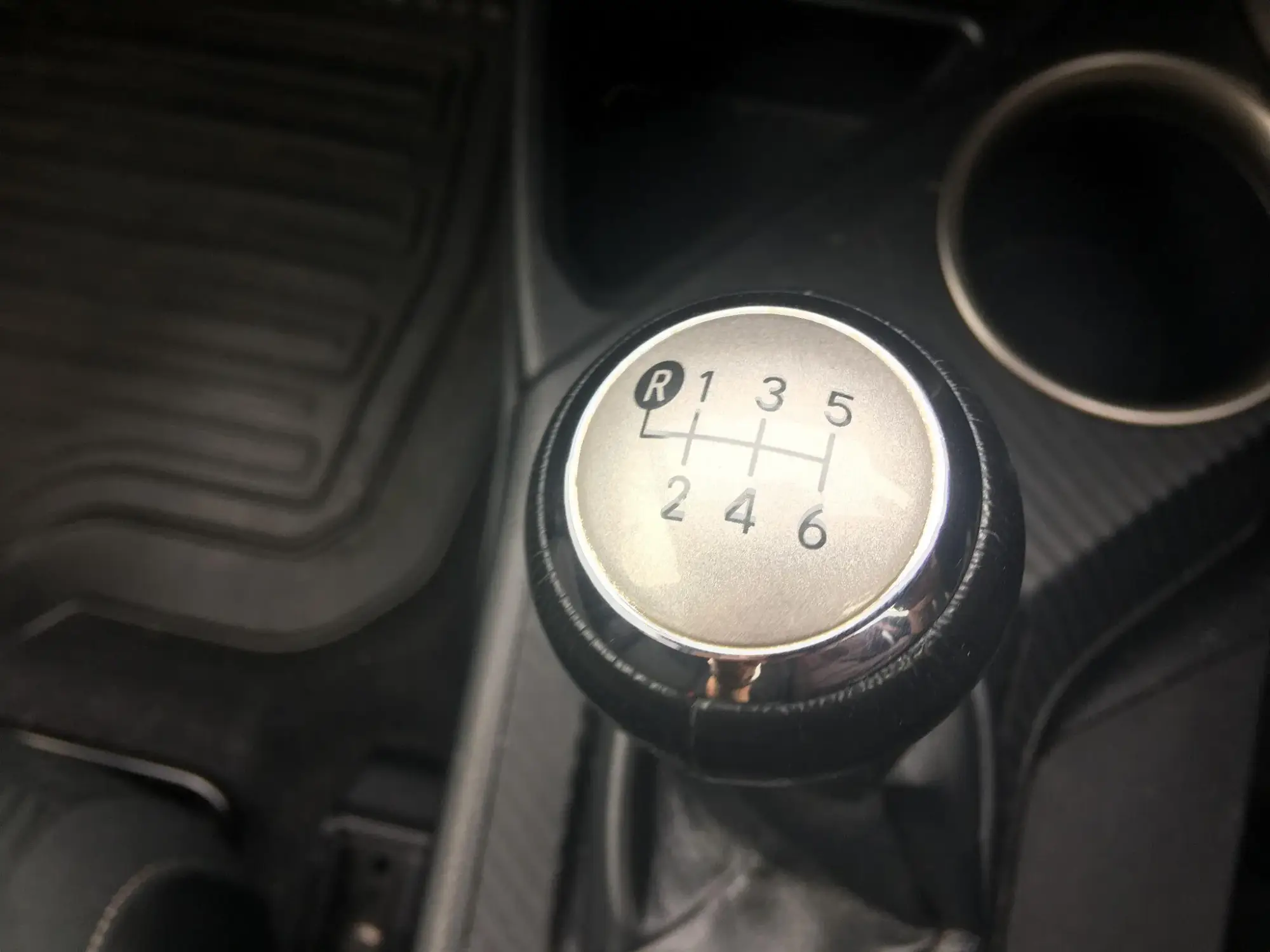 Toyota RAV4 Self-Charging Hybrid Image 20 Toyota RAV4 Self-Charging Hybrid Image 20