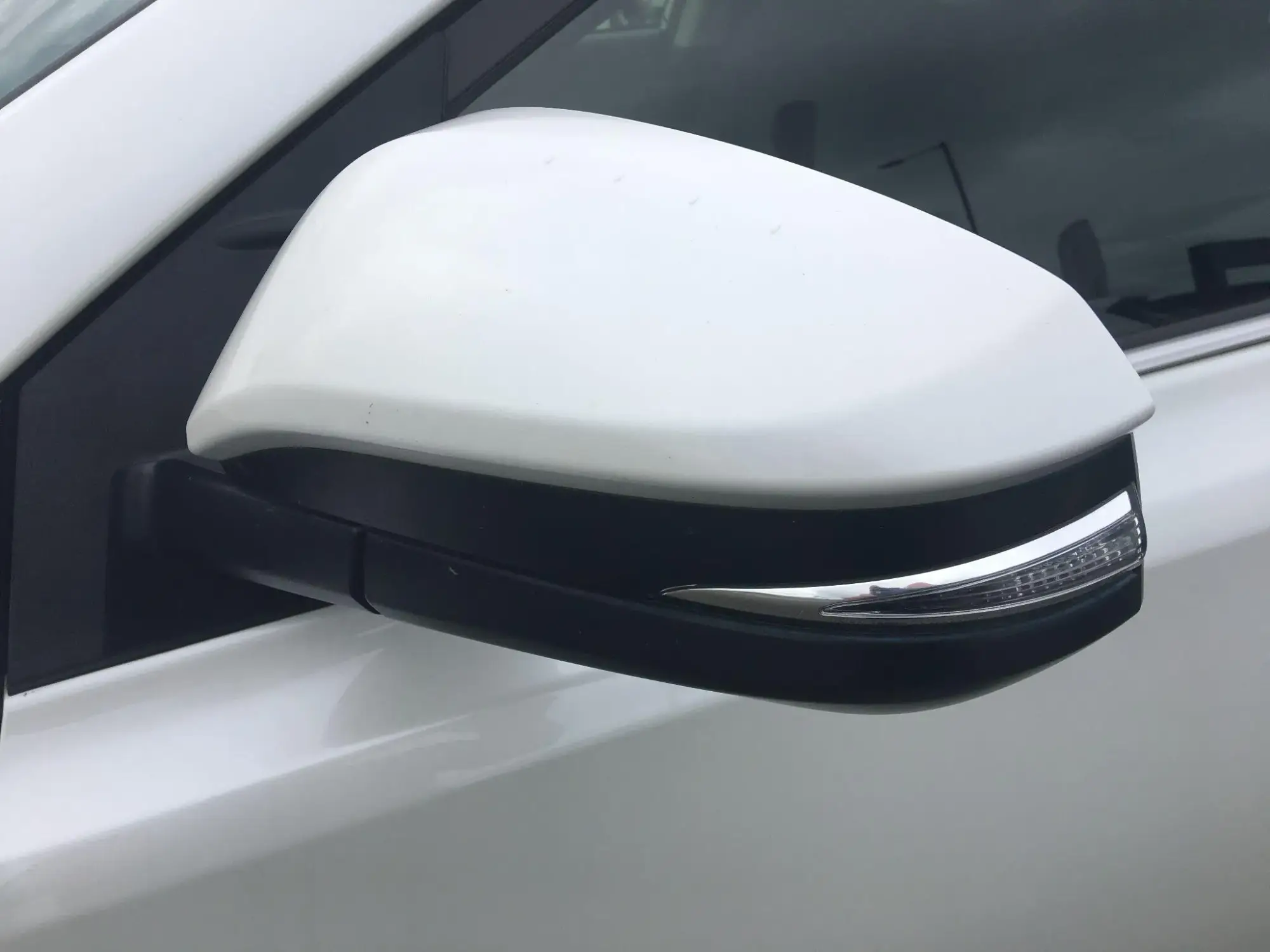 Toyota RAV4 Self-Charging Hybrid Image 32 Toyota RAV4 Self-Charging Hybrid Image 32