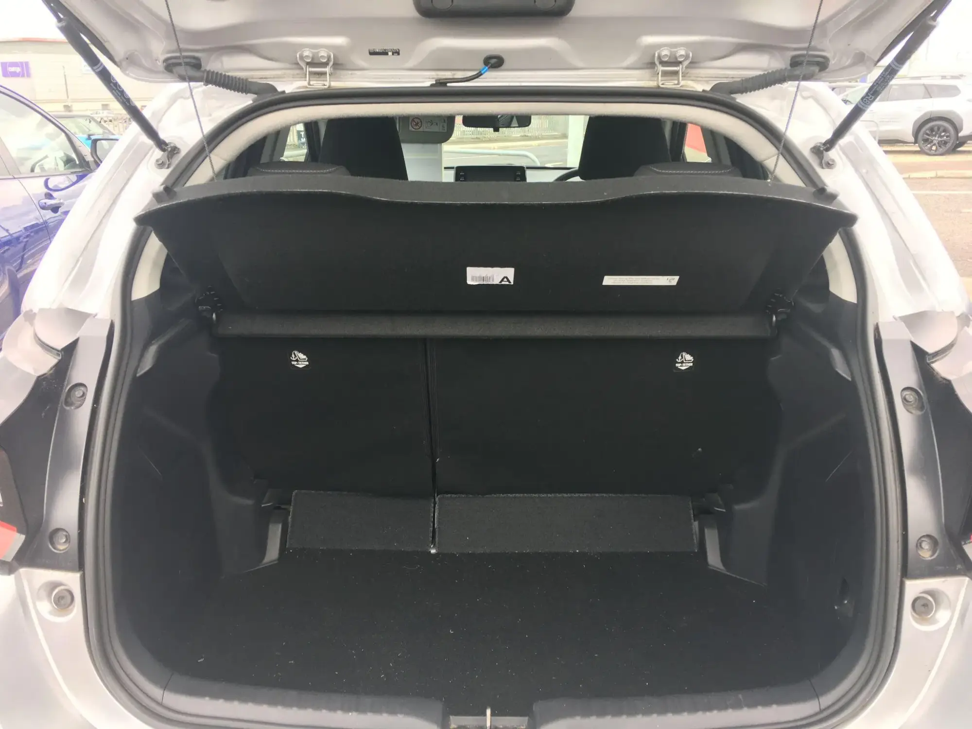Toyota Yaris Image 10