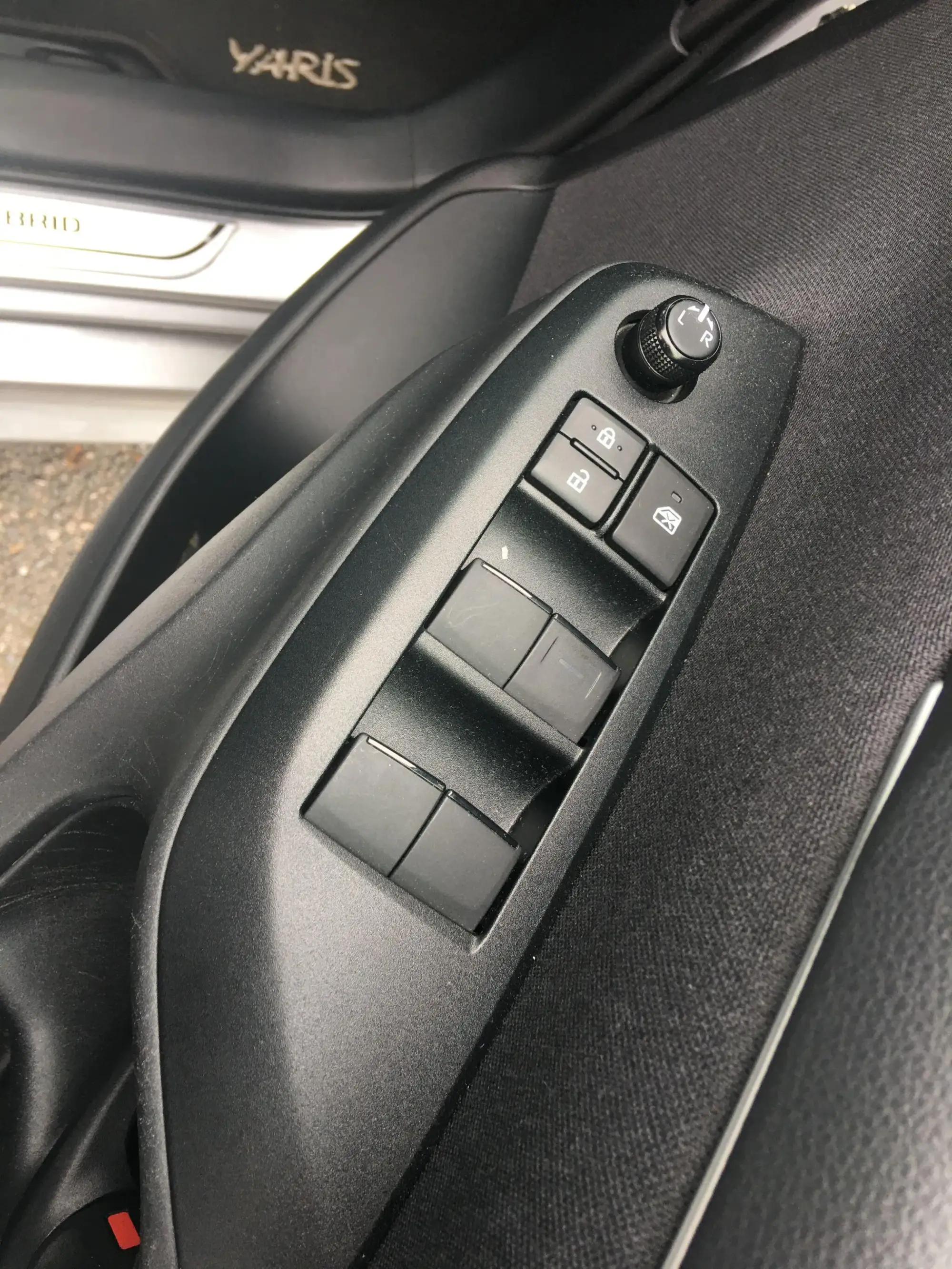 Toyota Yaris Image 36