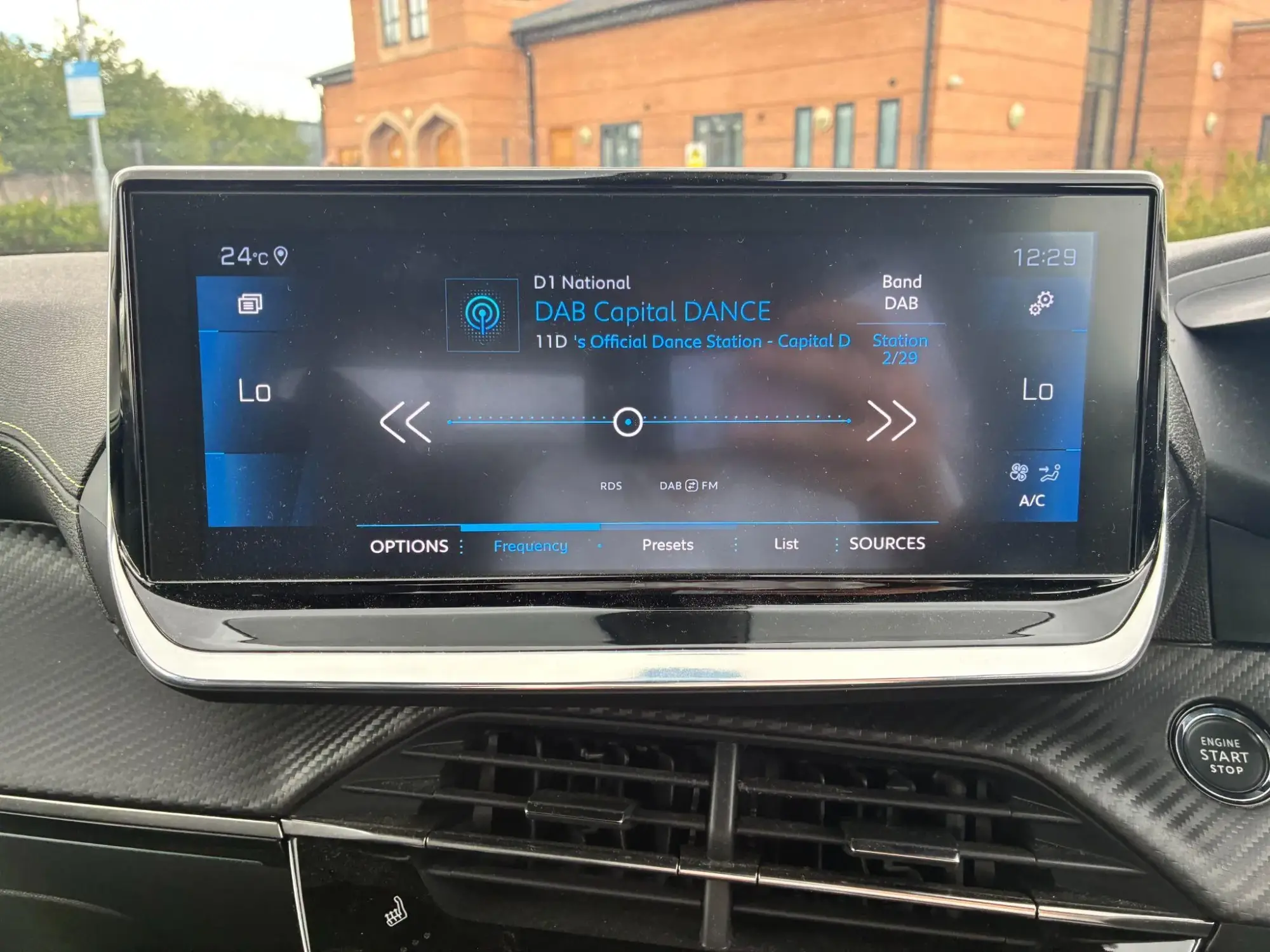 Peugeot 2008 Image 26