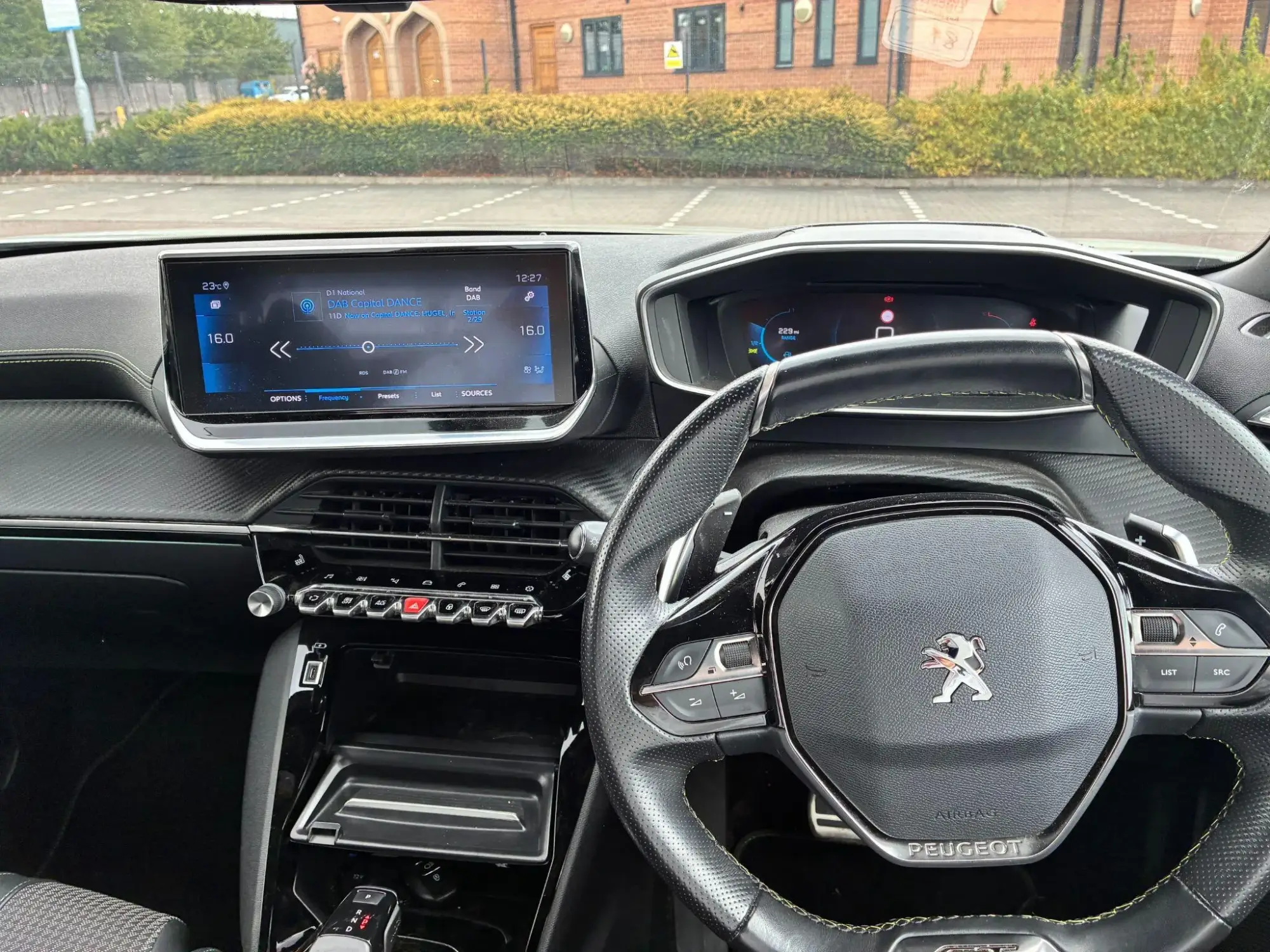 Peugeot 2008 Image 31