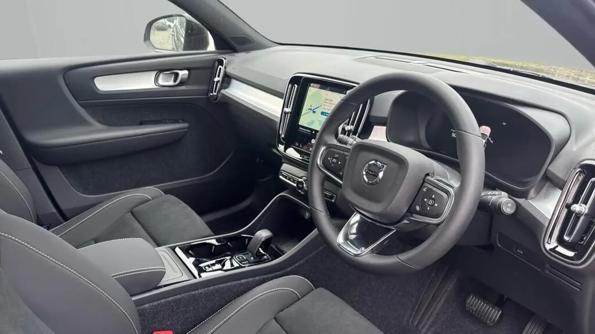 Volvo XC40 Image 42