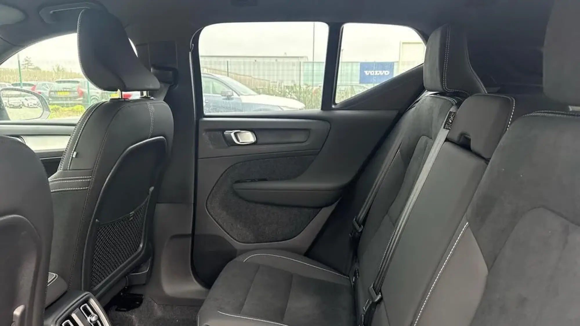 Volvo XC40 Image 44