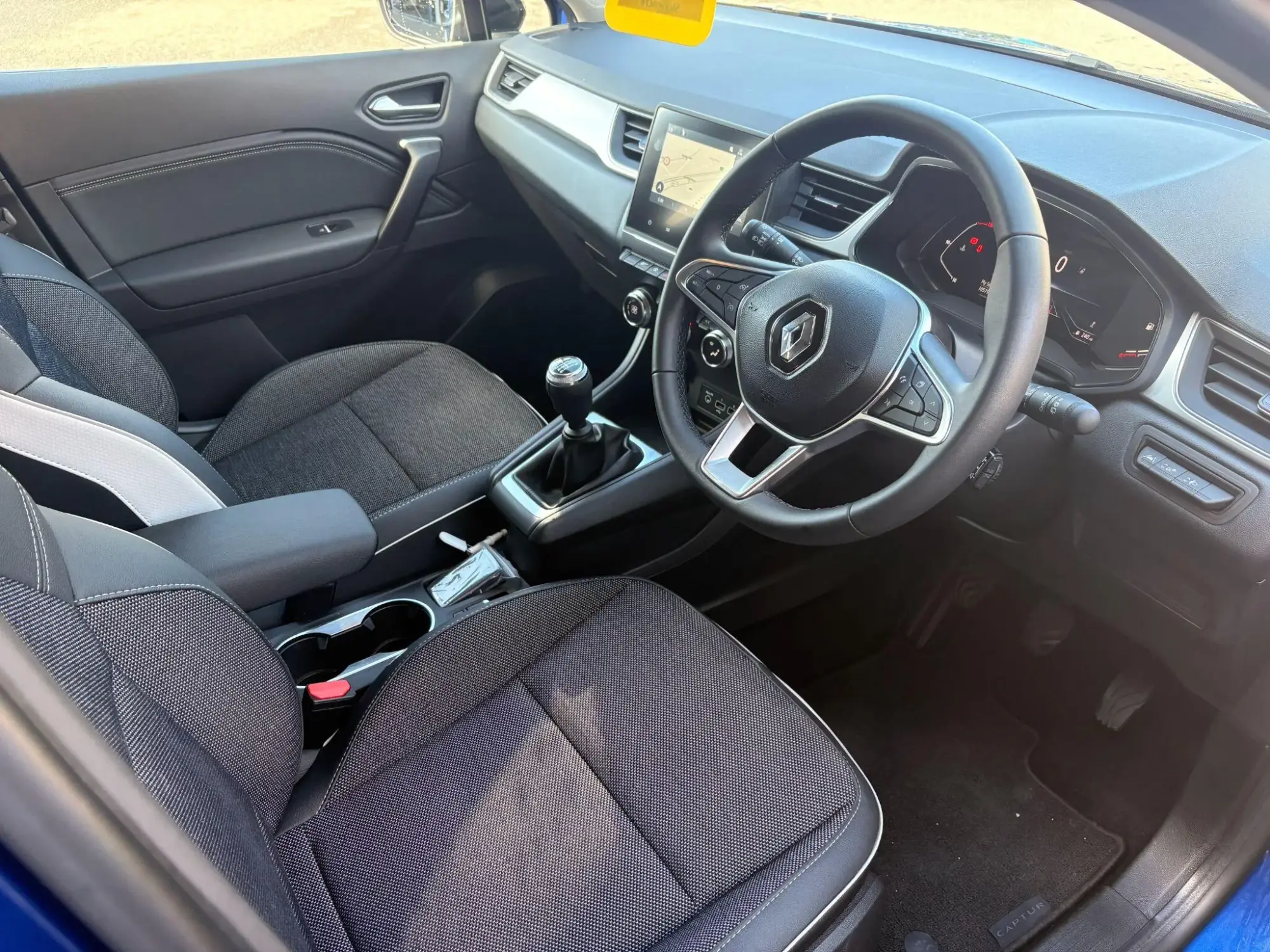 Renault Captur Image 15 Renault Captur Image 15