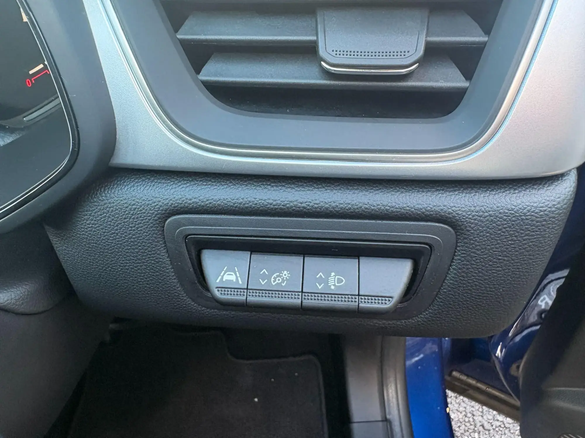 Renault Captur Image 21 Renault Captur Image 21