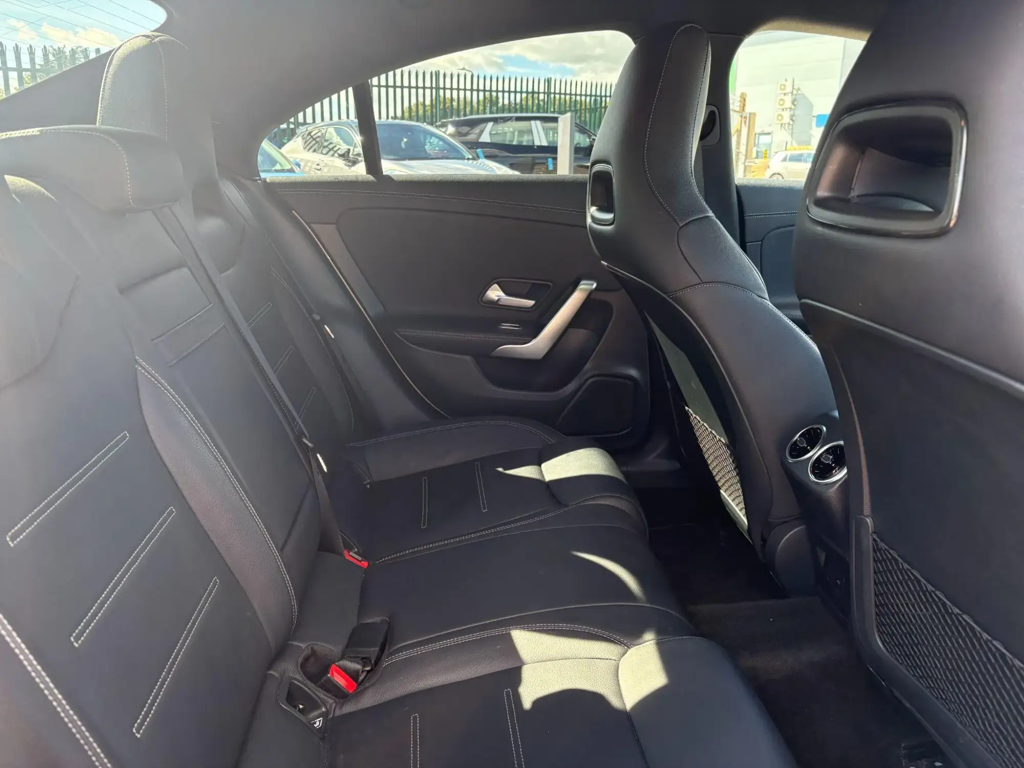 Mercedes-Benz CLA Image 26