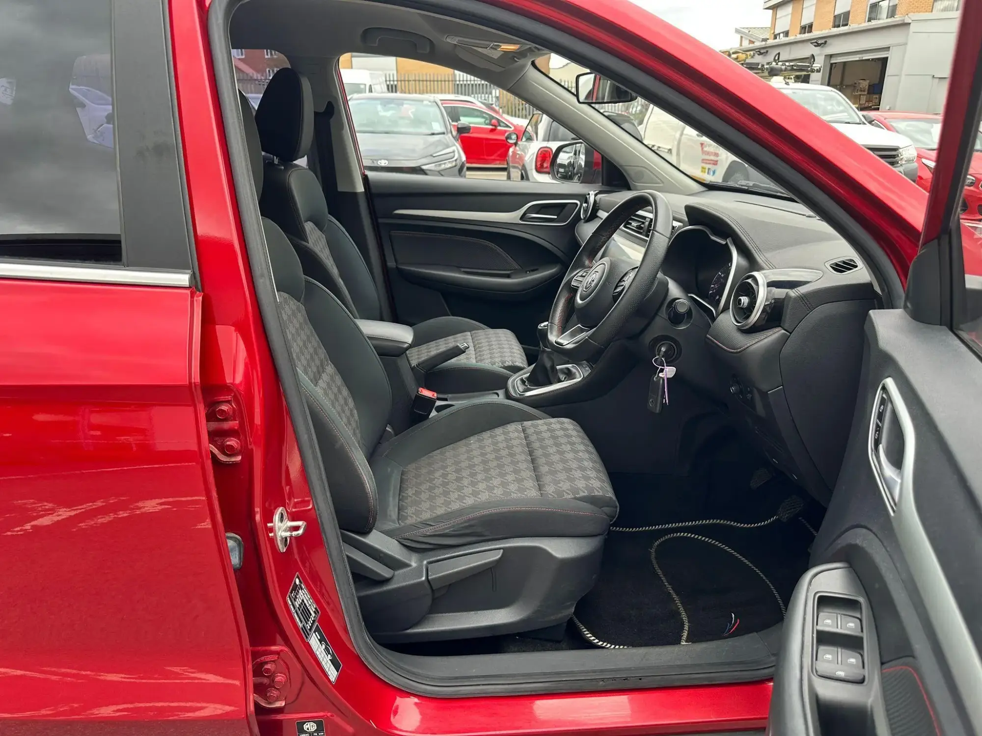 MG ZS Image 11