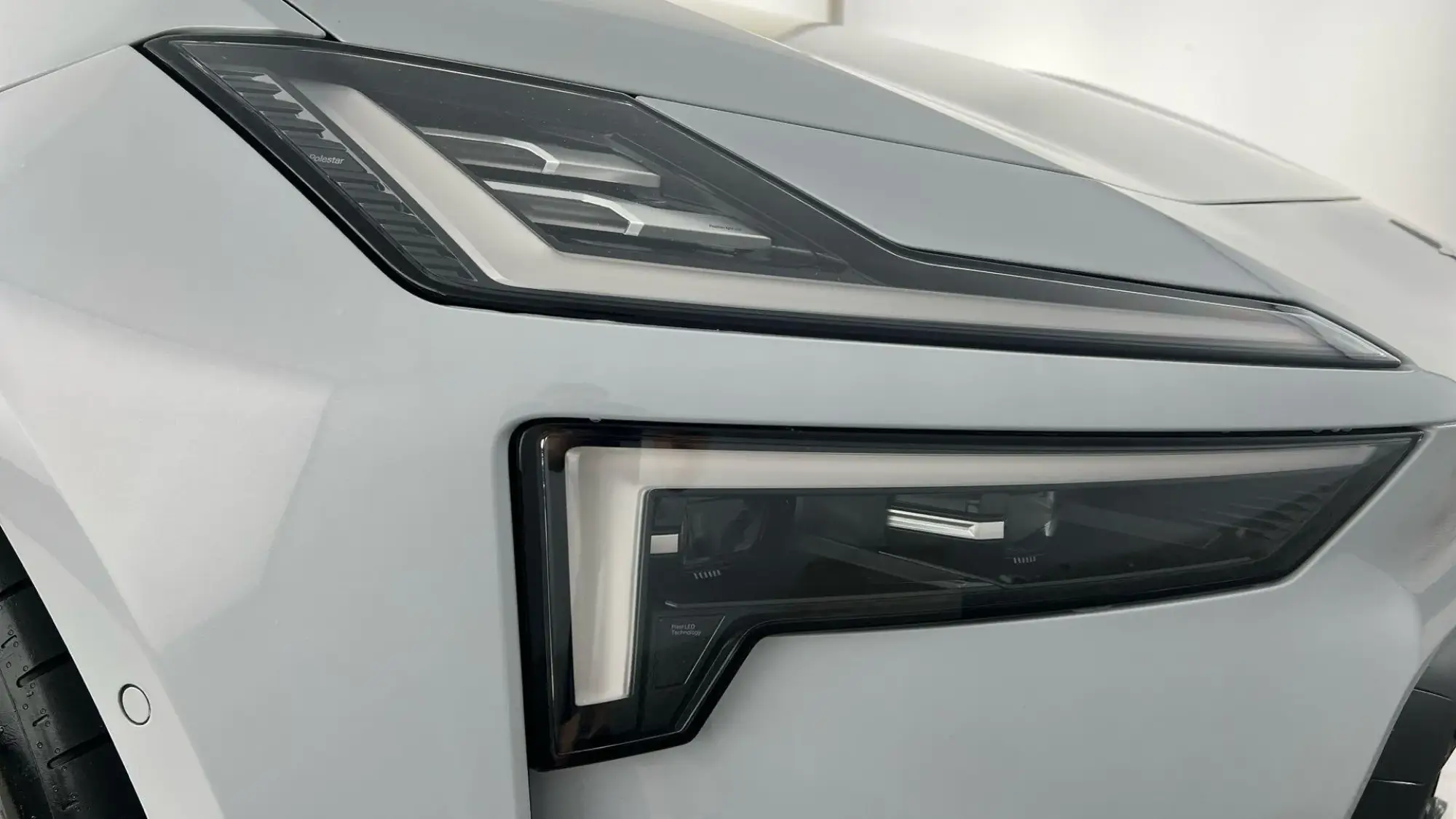 Polestar 4 SUV Image 40