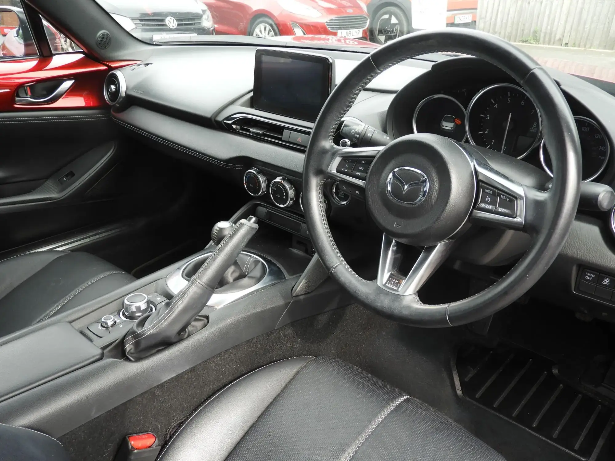 Mazda MX-5 Image 11 Mazda MX-5 Image 11