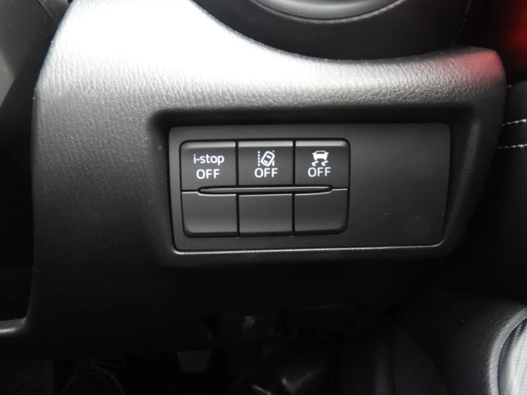Mazda MX-5 Image 17 Mazda MX-5 Image 17