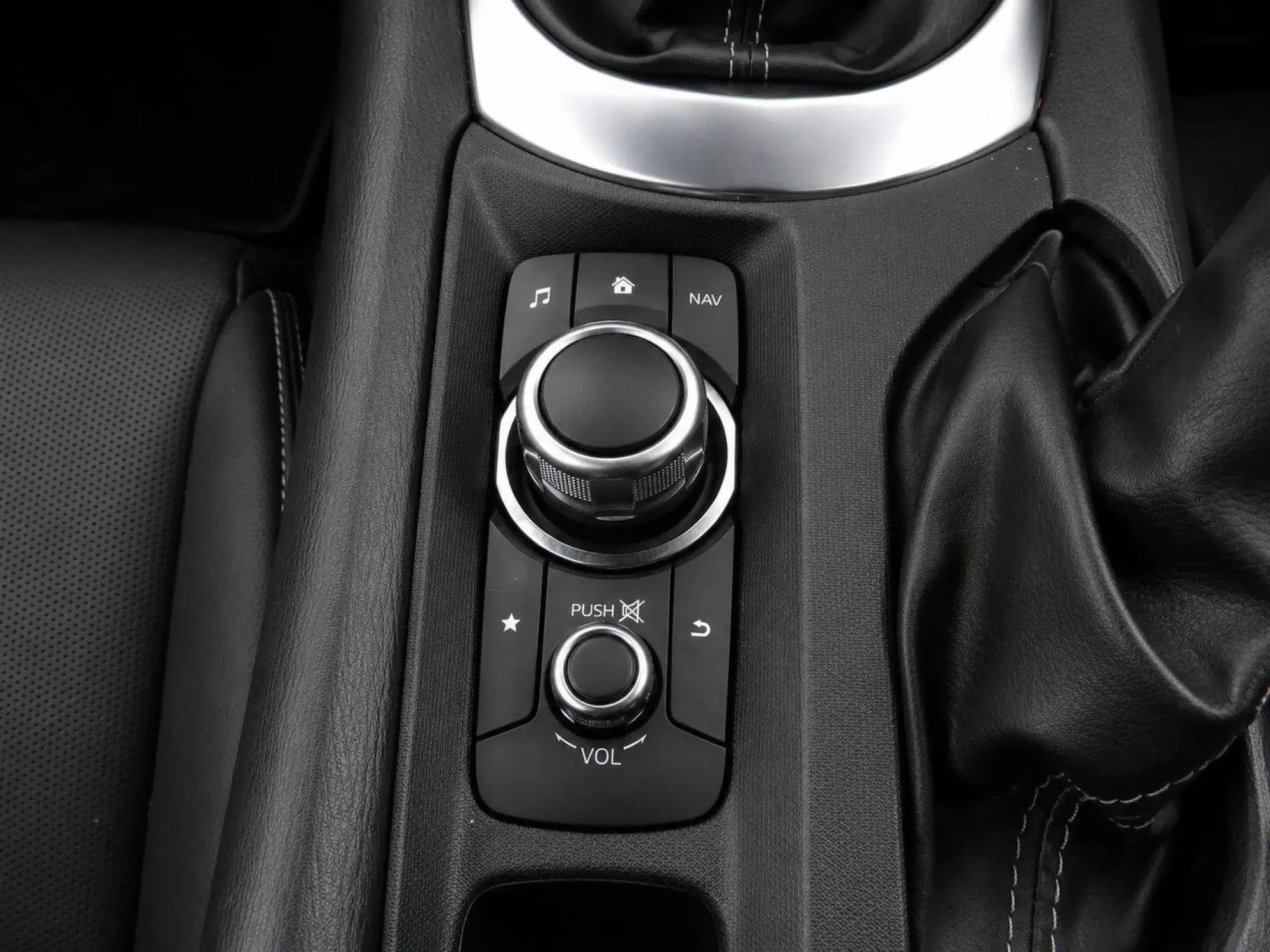 Mazda MX-5 Image 19 Mazda MX-5 Image 19