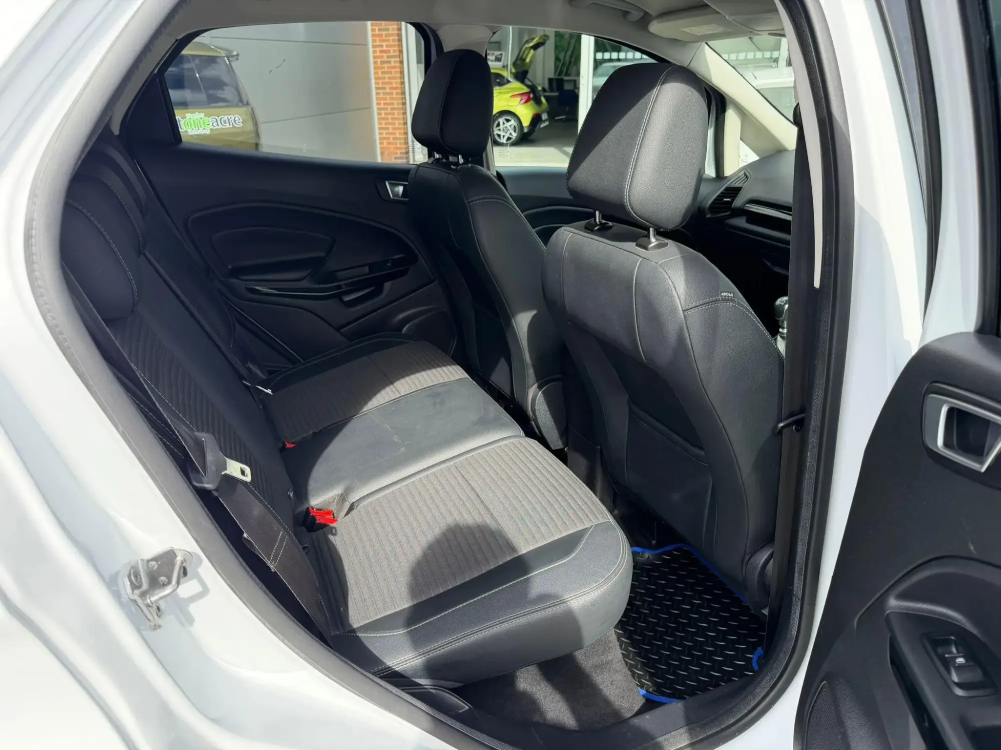Ford EcoSport Image 27 Ford EcoSport Image 27