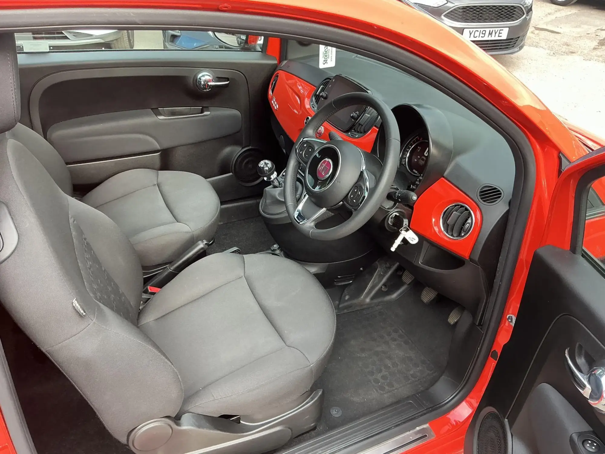 Fiat 500 Hybrid Image 11