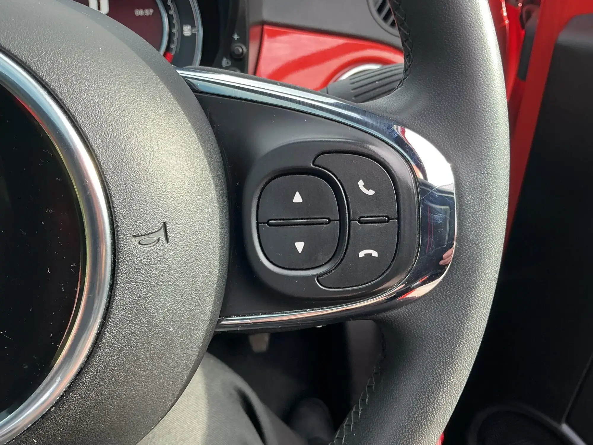Fiat 500 Hybrid Image 14