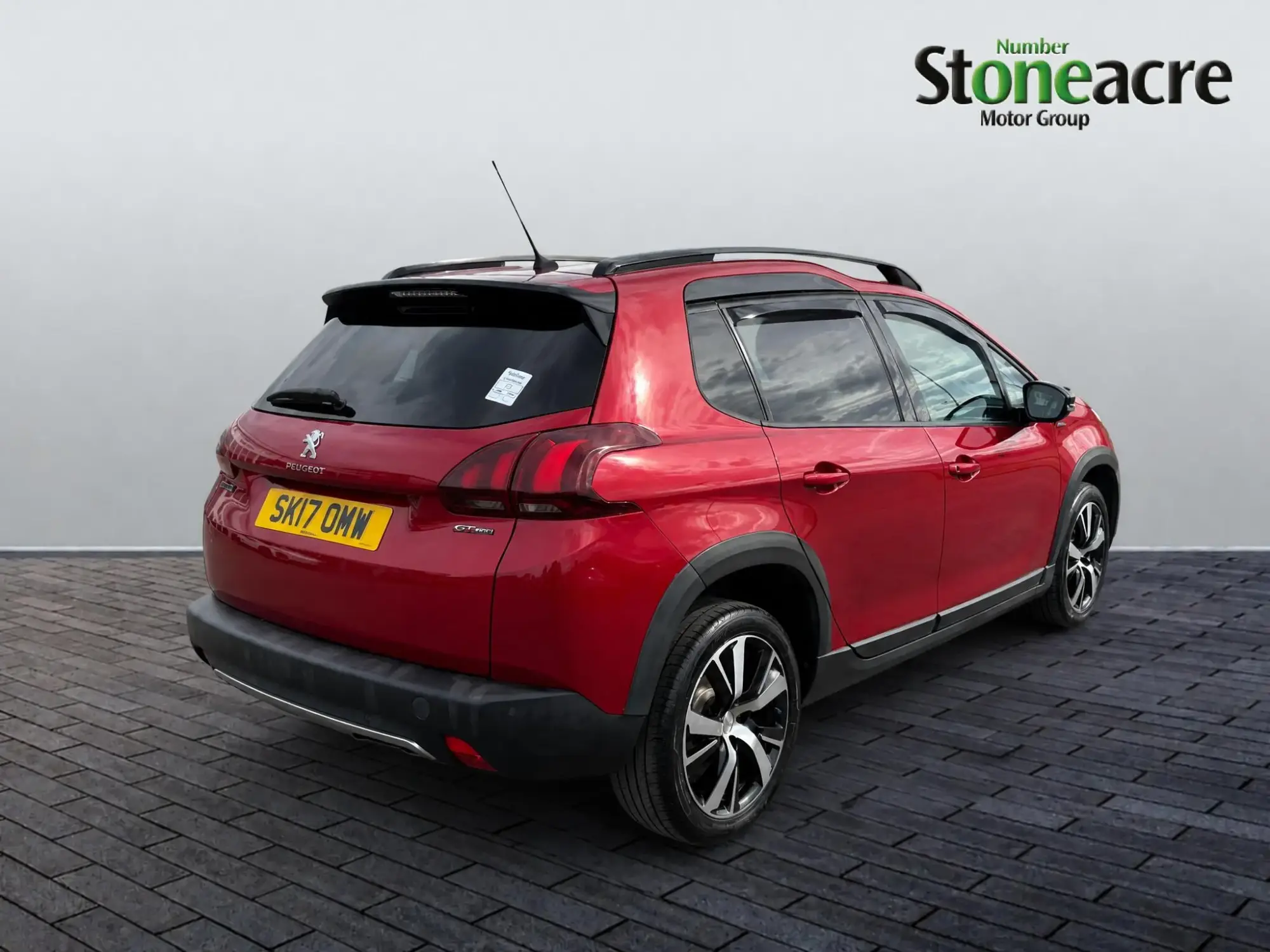 Peugeot 2008 1.6 BlueHDi GT Line Euro 6 5dr SK17OMW Image 3 Peugeot 2008 1.6 BlueHDi GT Line Euro 6 5dr SK17OMW Image 3