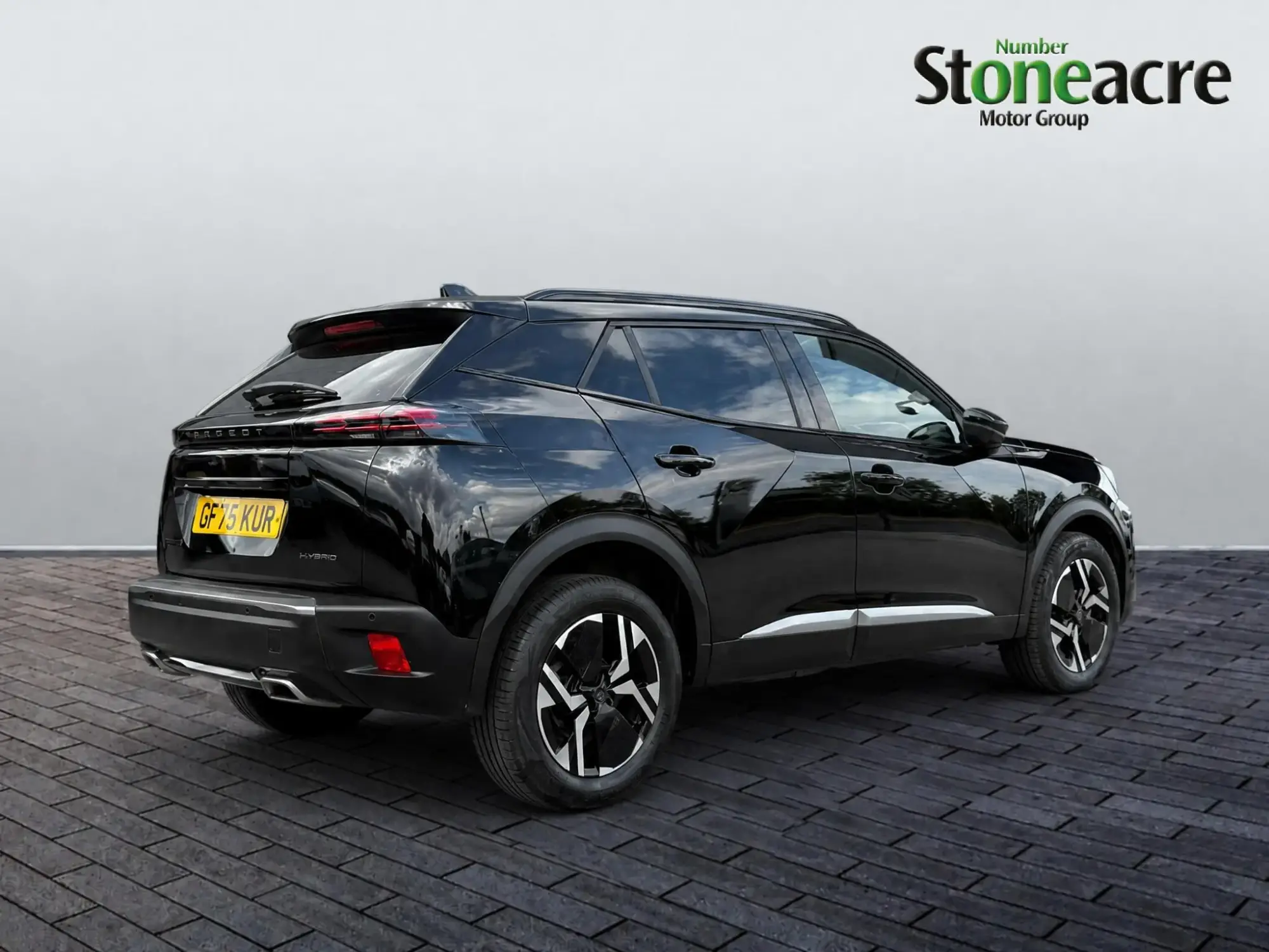 Peugeot 2008 1.2 GT e-DSC6 Euro 6 (s/s) 5dr GF75KUR Image 3