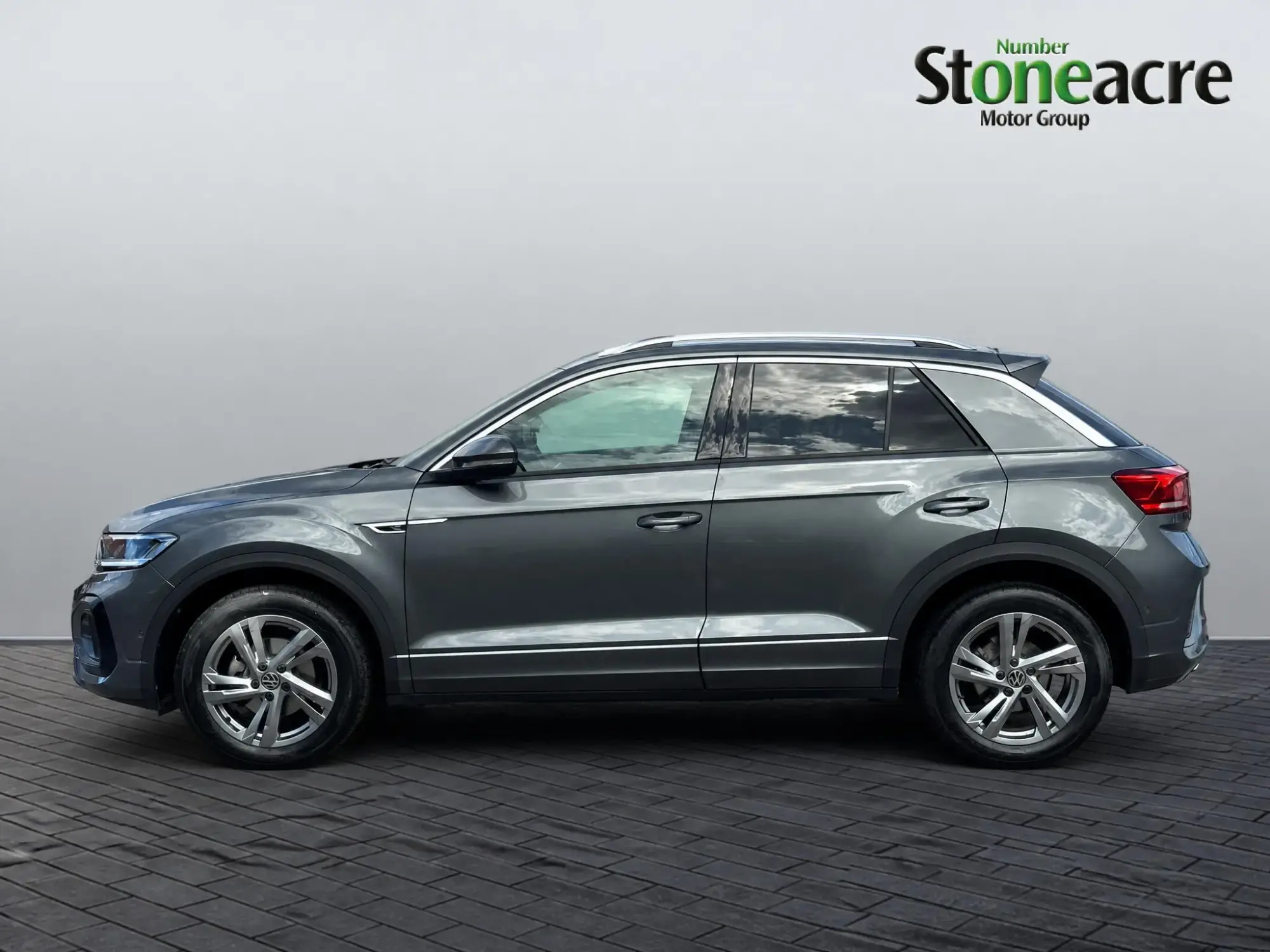 Volkswagen T-Roc Image 16