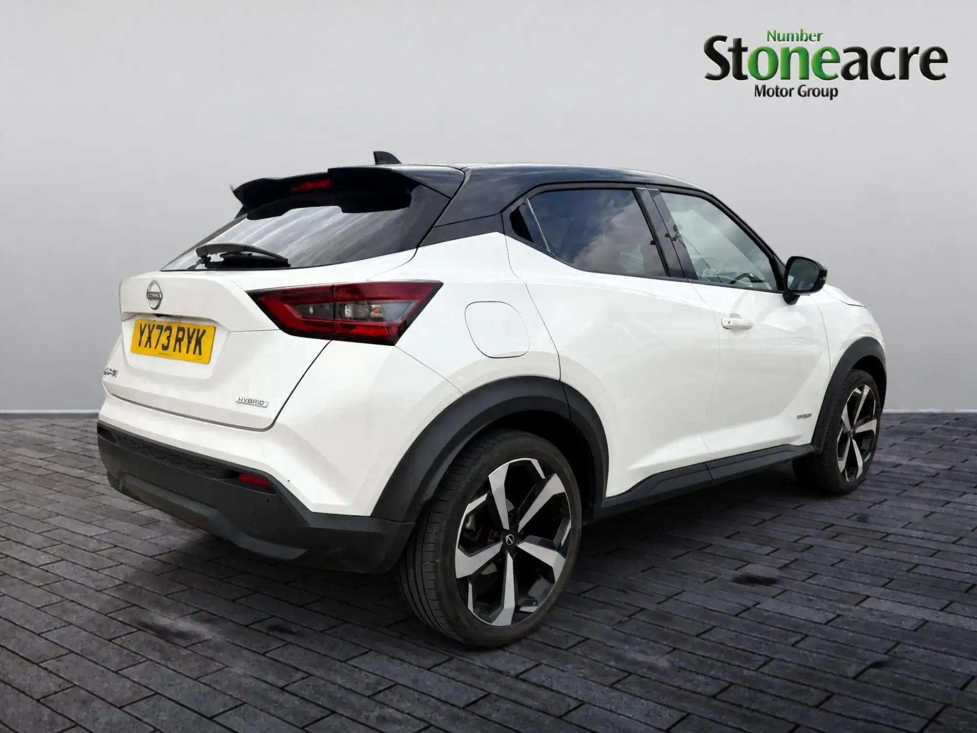 Nissan Juke Hybrid Image 8