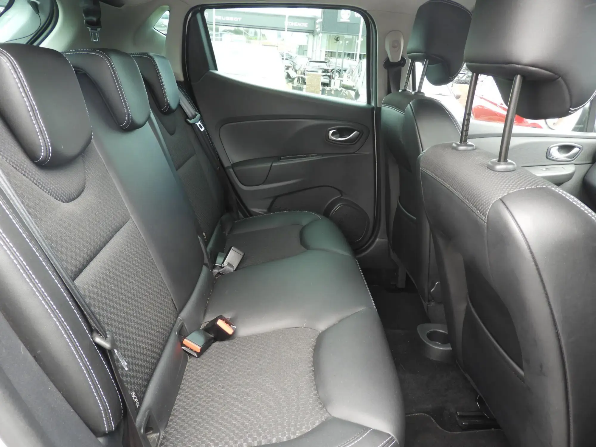 Renault Clio Image 18