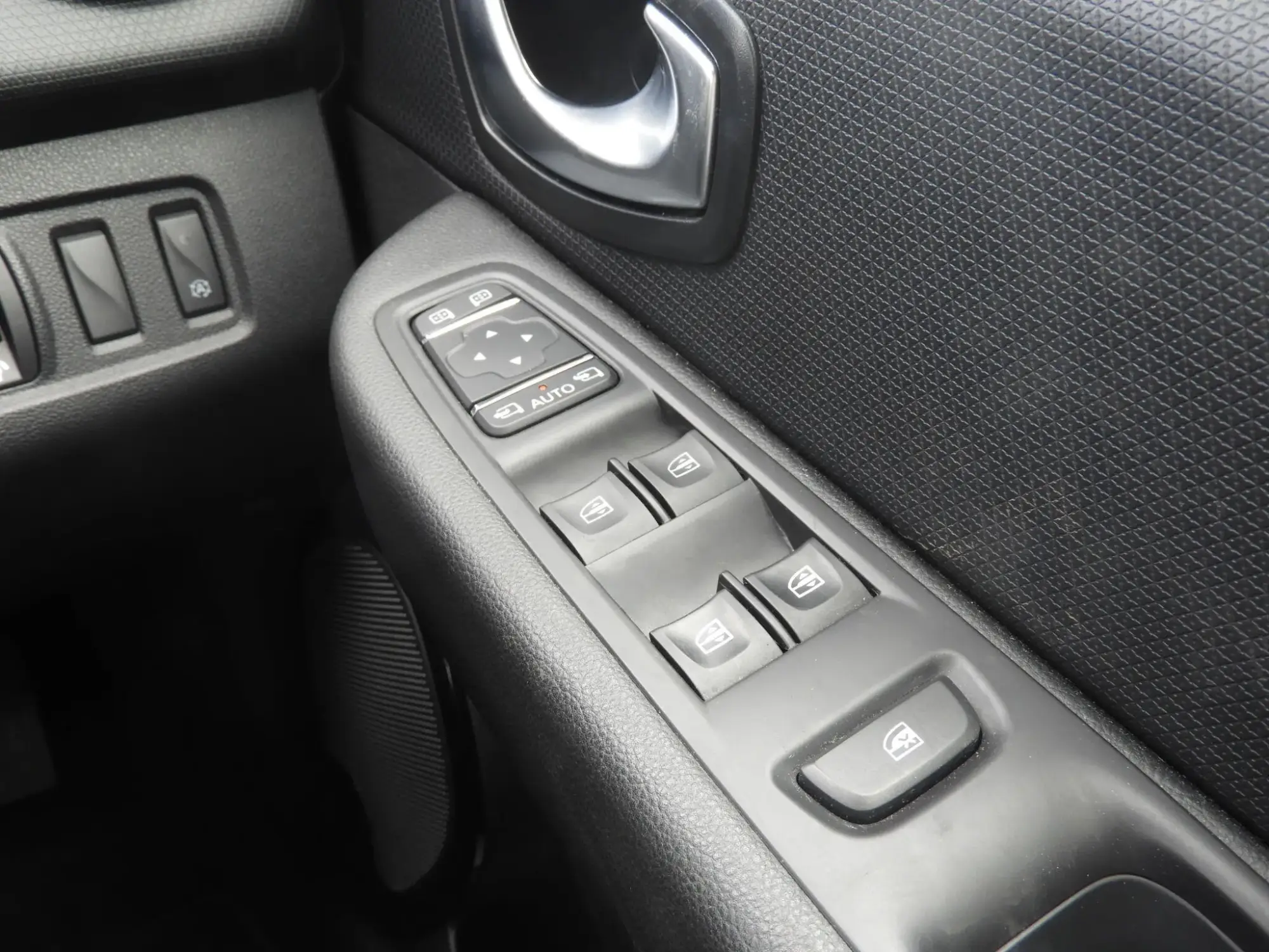 Renault Clio Image 20
