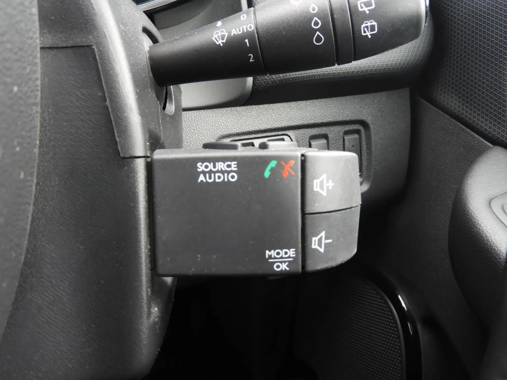 Renault Clio Image 23