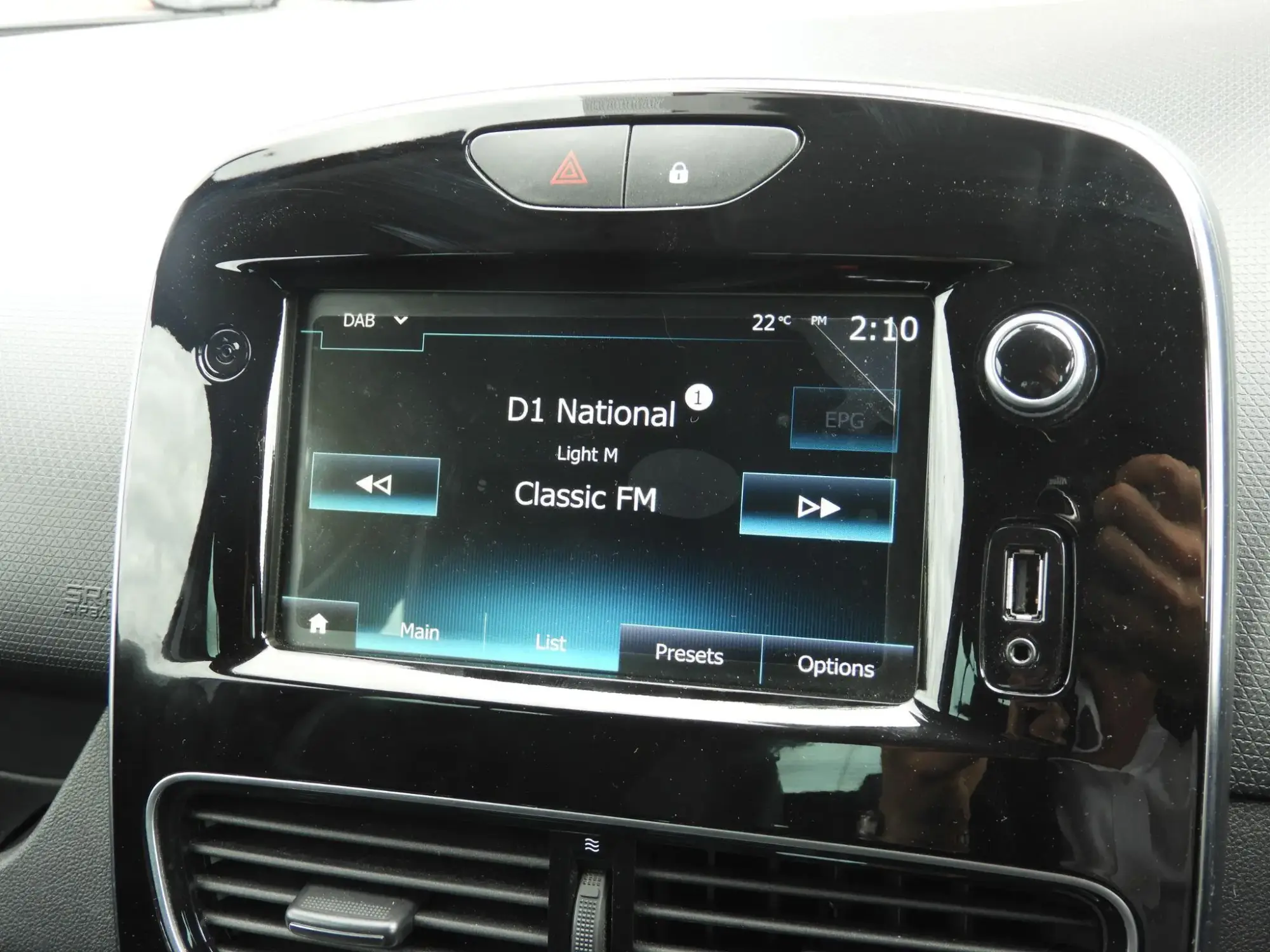 Renault Clio Image 27