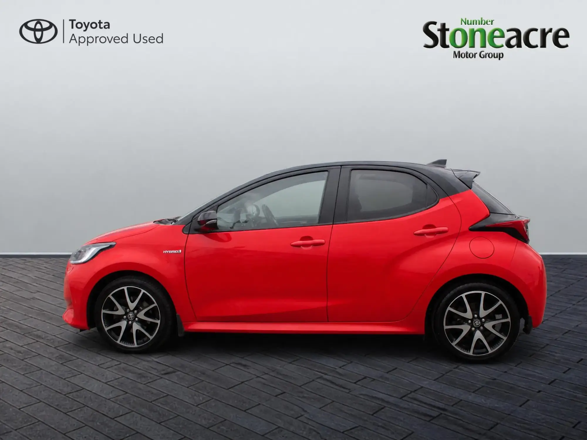 Toyota Yaris Image 6