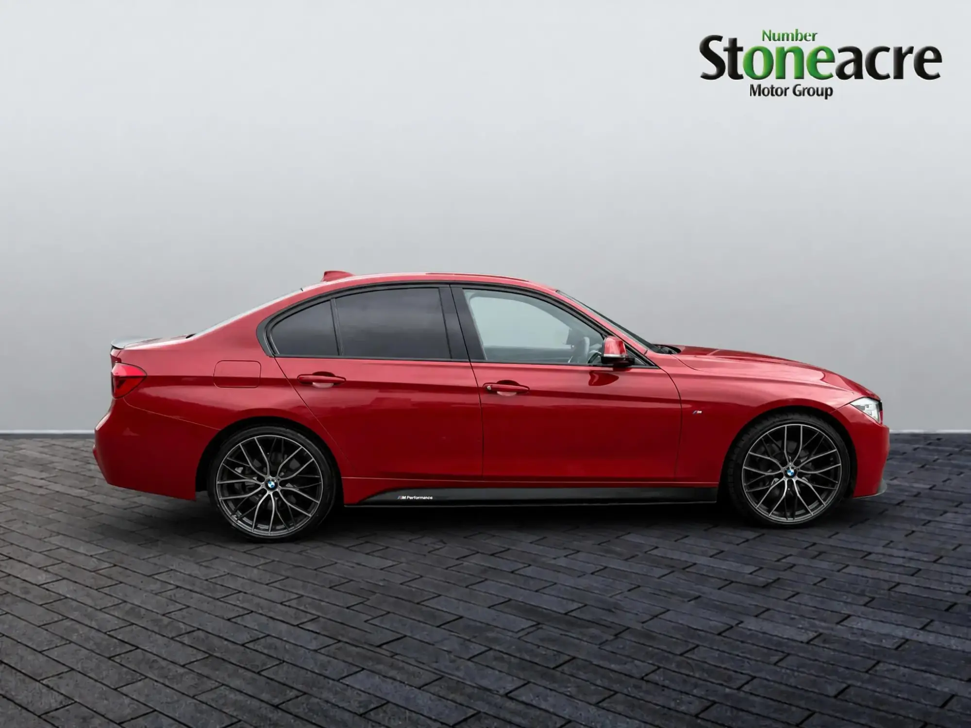 BMW 3 Series 3.0 335d M Sport Auto xDrive Euro 6 (s/s) 4dr RJ19ORN Image 2 BMW 3 Series 3.0 335d M Sport Auto xDrive Euro 6 (s/s) 4dr RJ19ORN Image 2