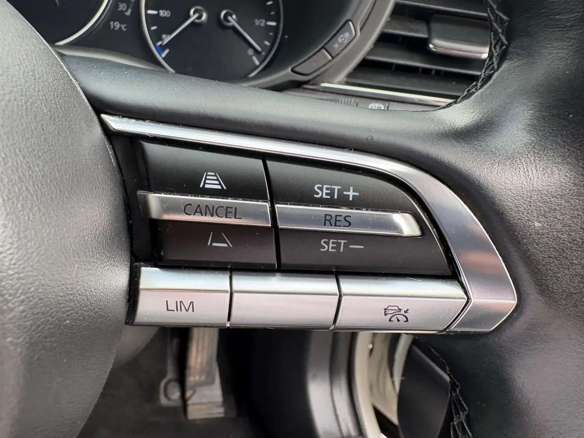 Mazda CX-30 Image 15