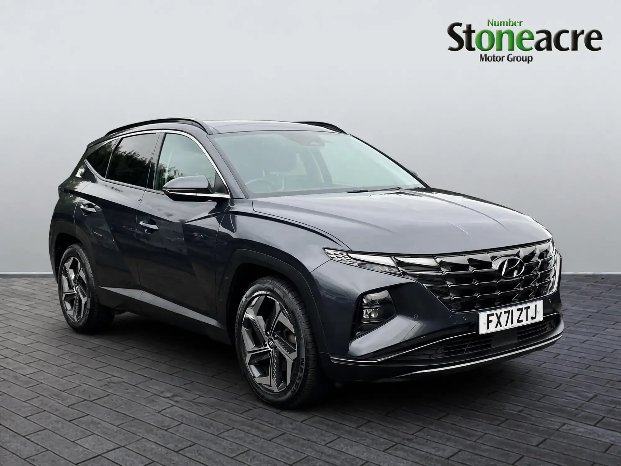 Hyundai TUCSON Hybrid 1.6 TGDi Hybrid 230 Ultimate 5dr 2WD Auto FX71ZTJ Image 1