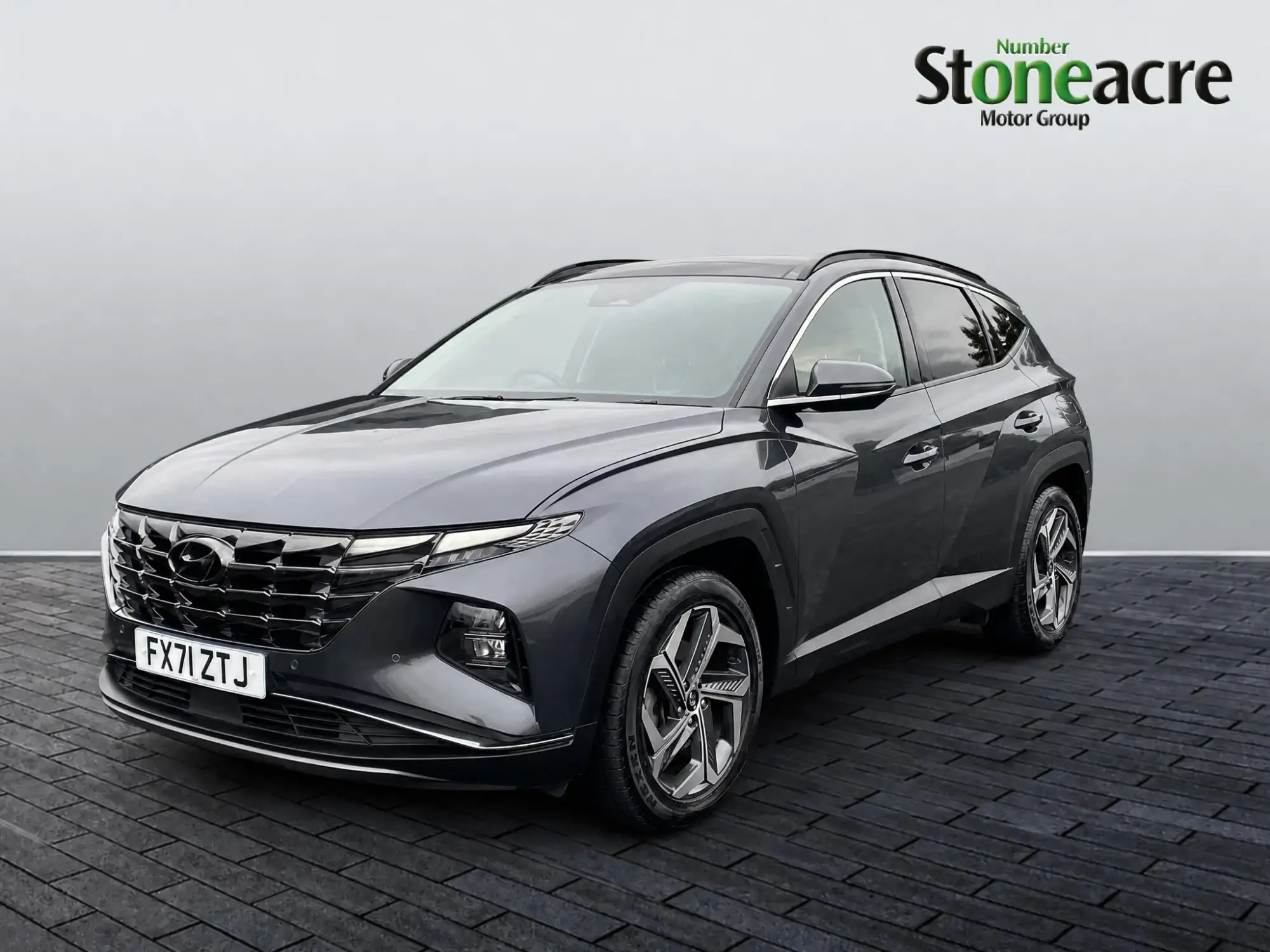 Hyundai TUCSON Hybrid 1.6 TGDi Hybrid 230 Ultimate 5dr 2WD Auto FX71ZTJ Image 3