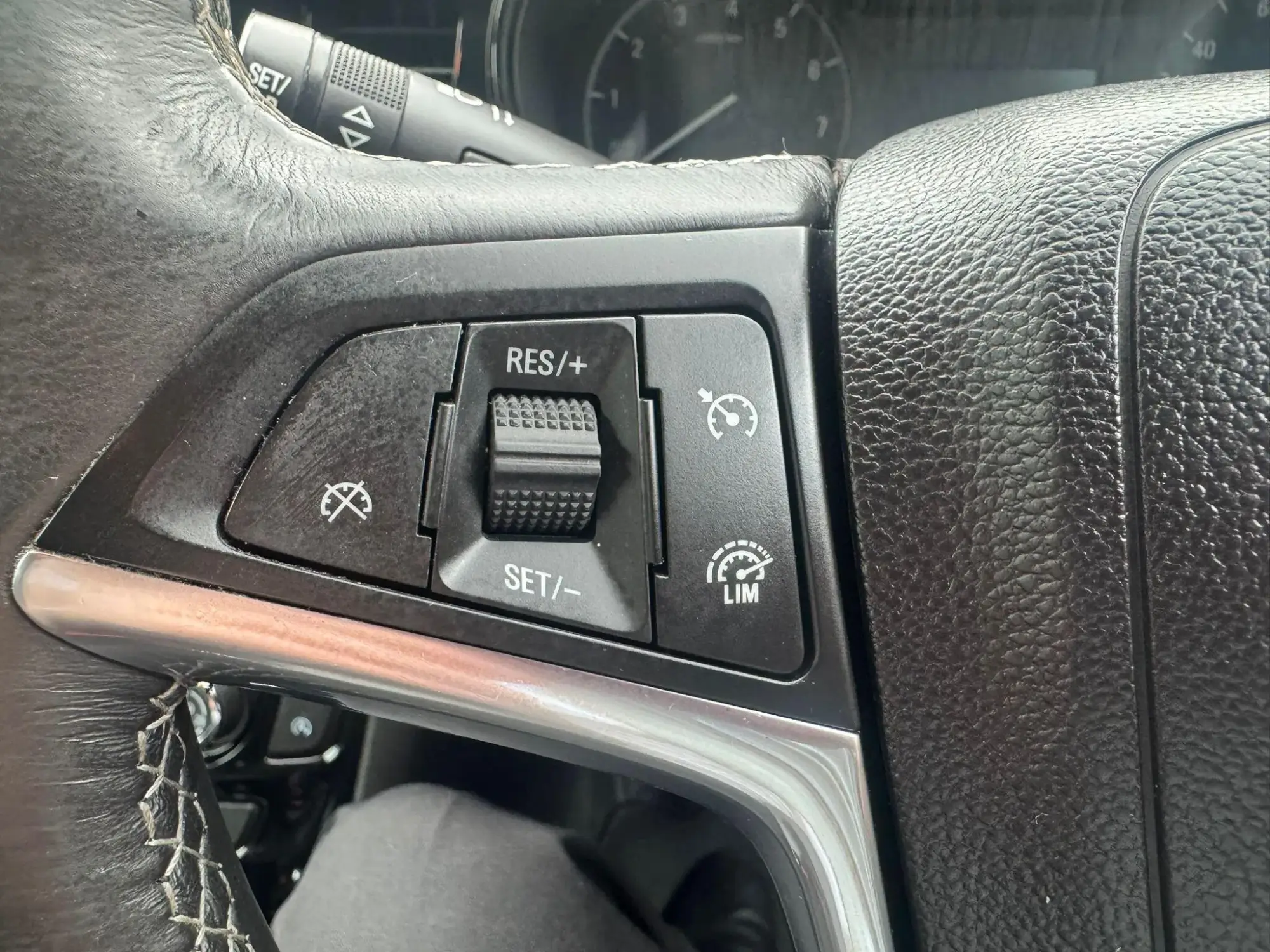 Vauxhall Mokka X Image 16 Vauxhall Mokka X Image 16