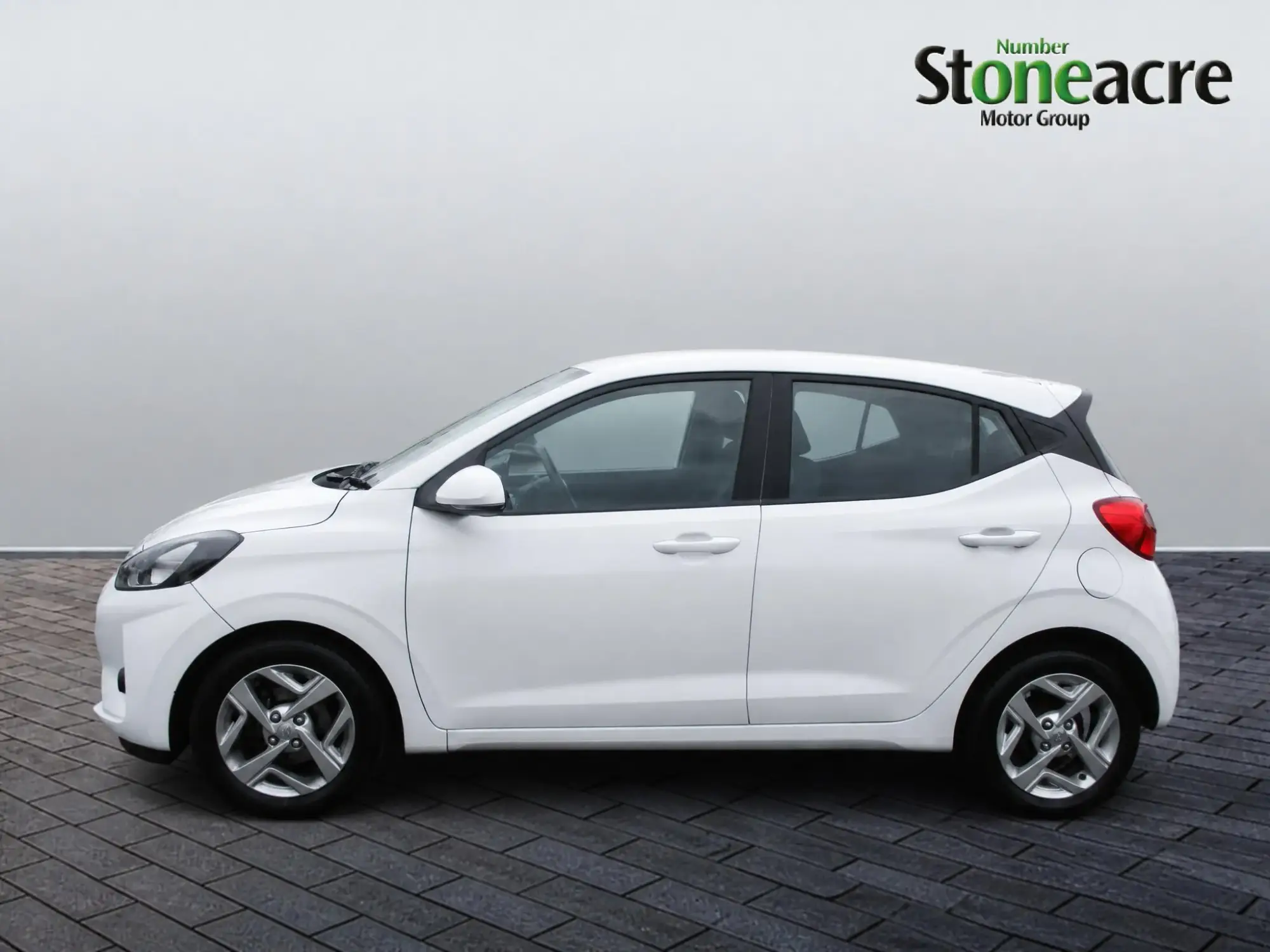 Hyundai i10 Image 6