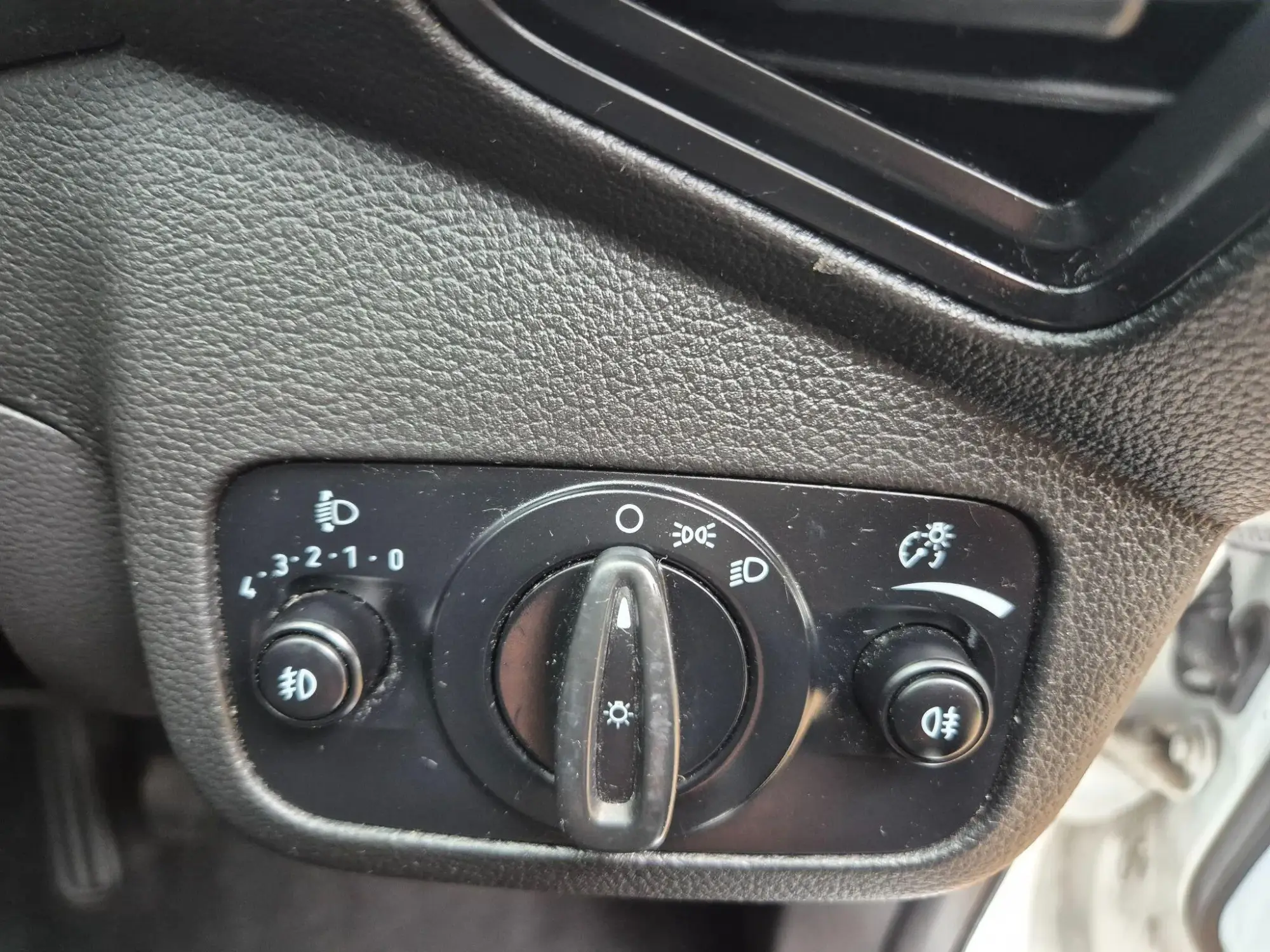 Ford Kuga Image 20 Ford Kuga Image 20