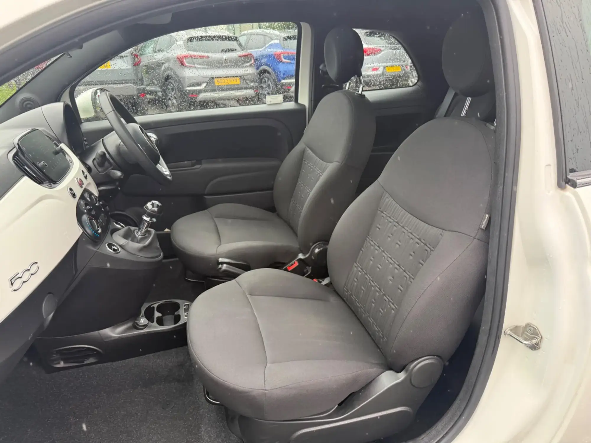 Fiat 500 Hybrid Image 11