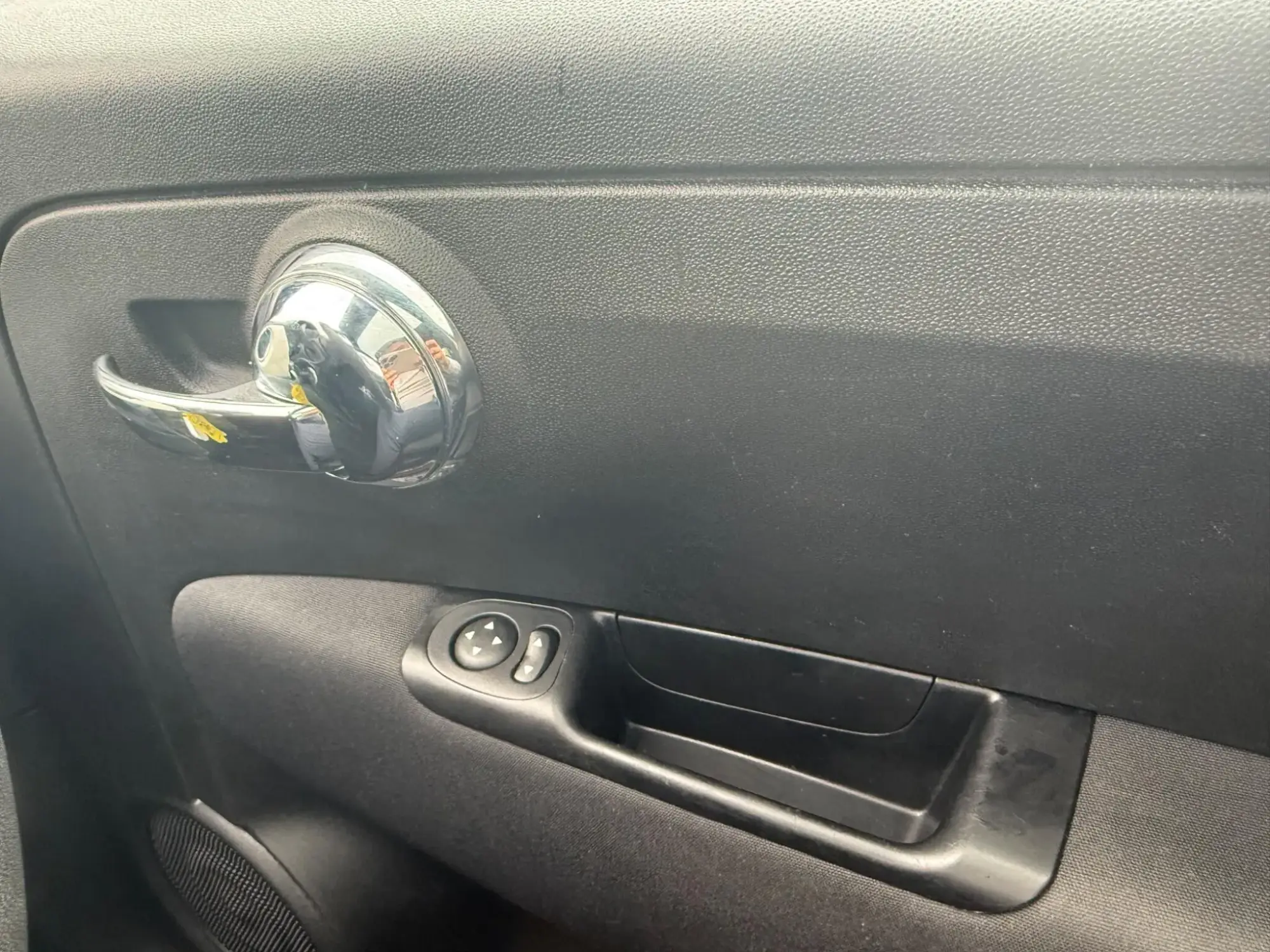 Fiat 500 Hybrid Image 26