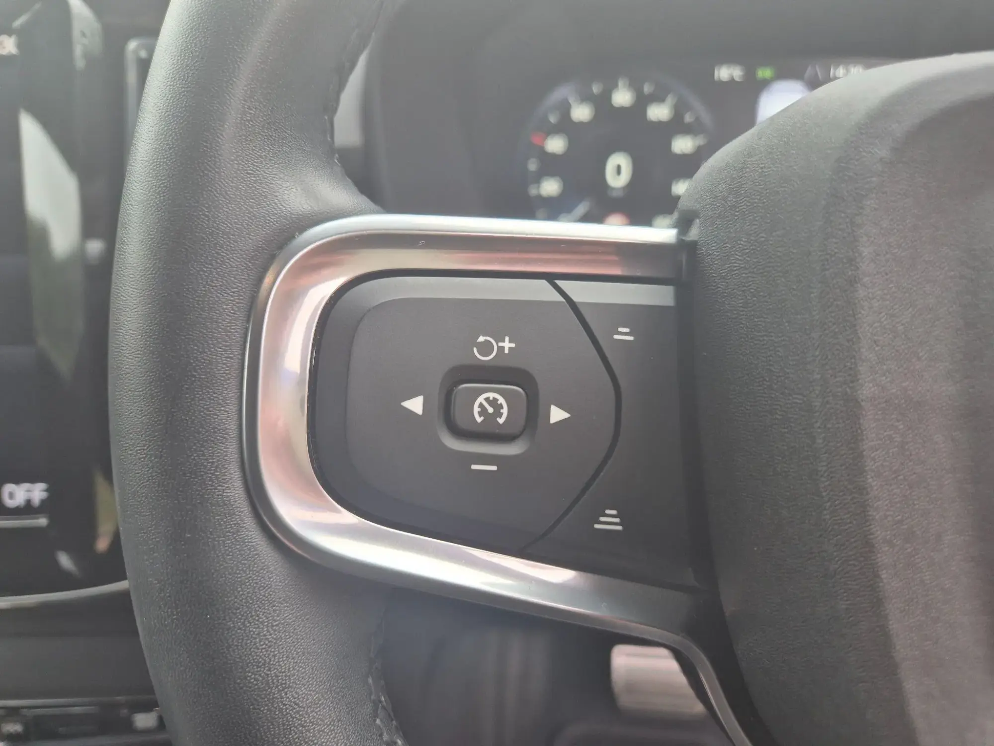 Volvo XC40 Image 20 Volvo XC40 Image 20